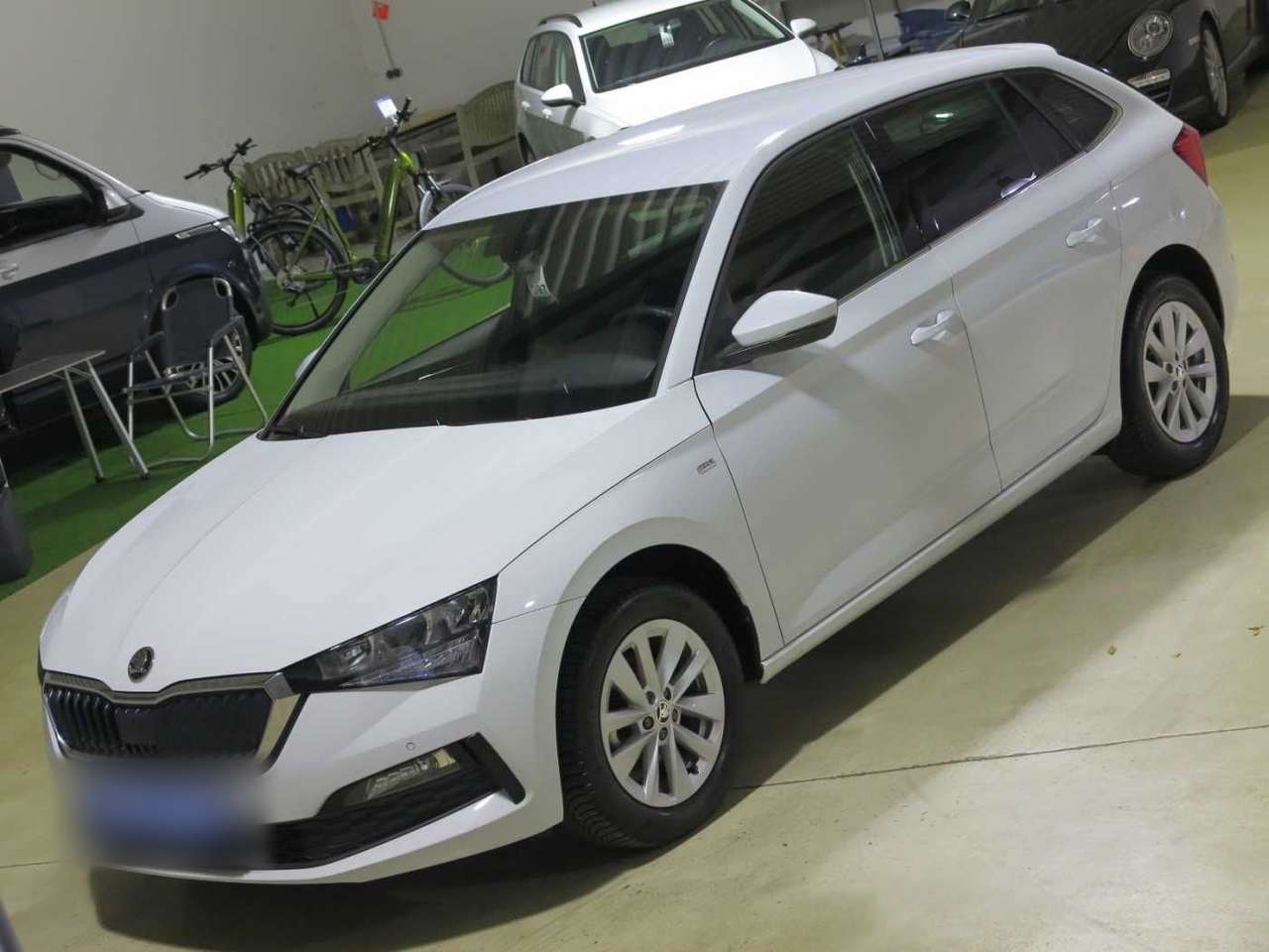 Skoda-Scala-1.0 TSI DSG7 Ambition Navi DAB LM16