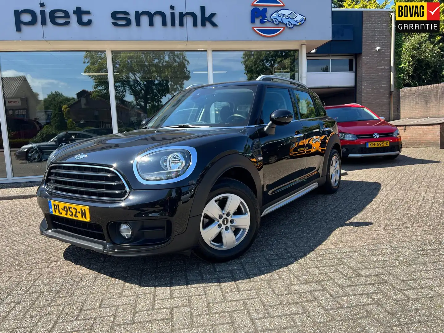 MINI Cooper Countryman Mini 1.5 Zwart - 1