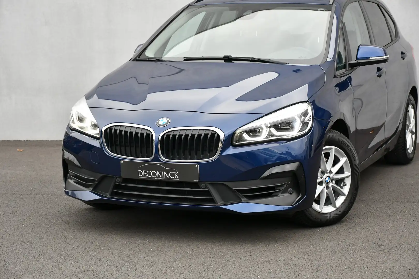 BMW 216 i Active Tourer *LED*LEDER*NAVI*ZETELWARMING* Blauw - 2