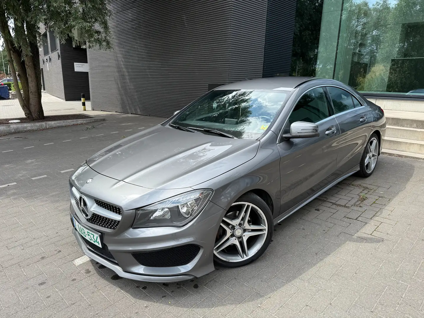 Mercedes-Benz CLA 200 CDI,100kw.! AMG Pack,Carnet Merc.C.T.+Car-Pass! Gris - 1