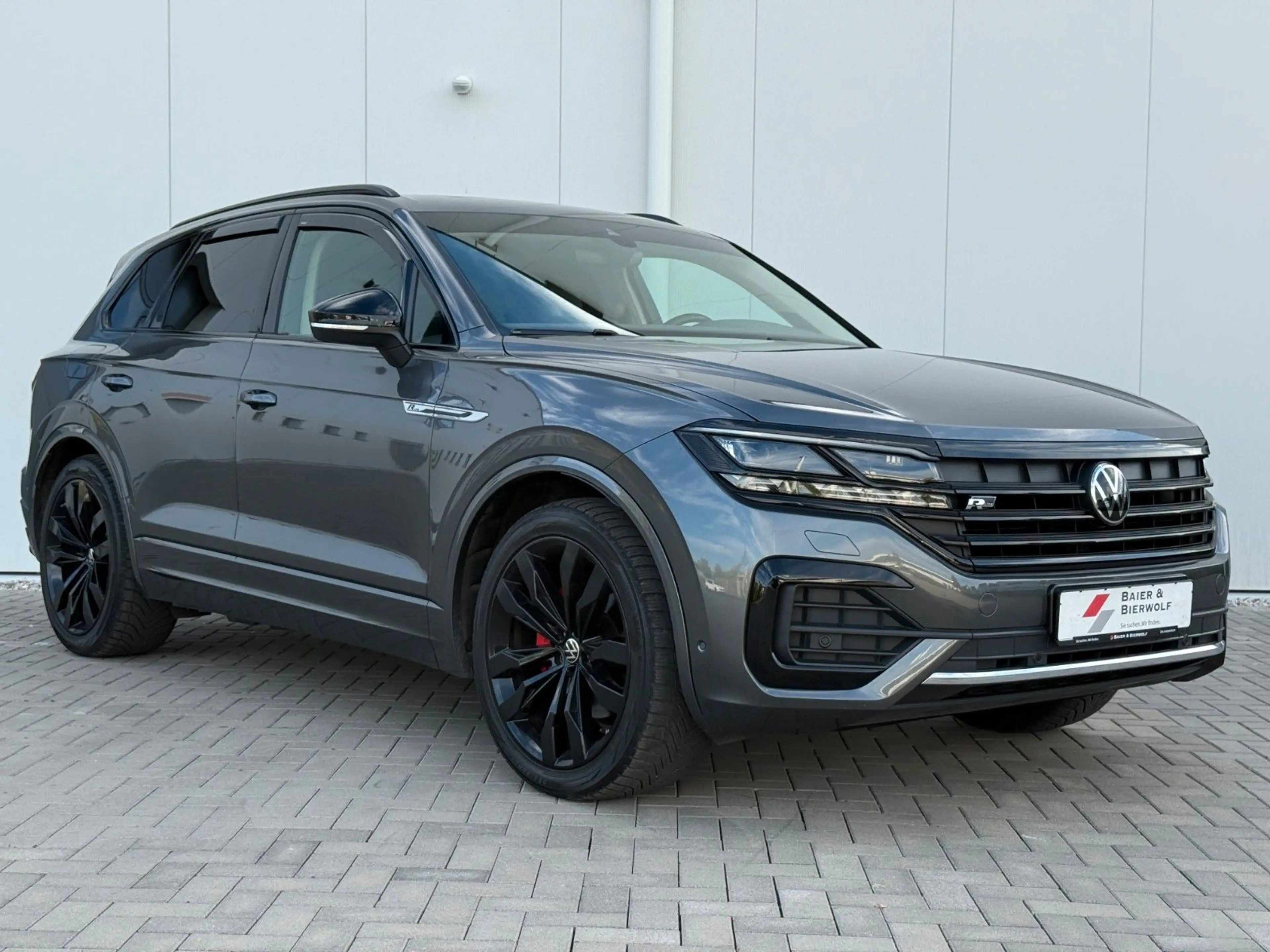 Volkswagen Touareg Atmosph.3.0TDI R-LINE 4Motion STANDH.AHK — photo 3