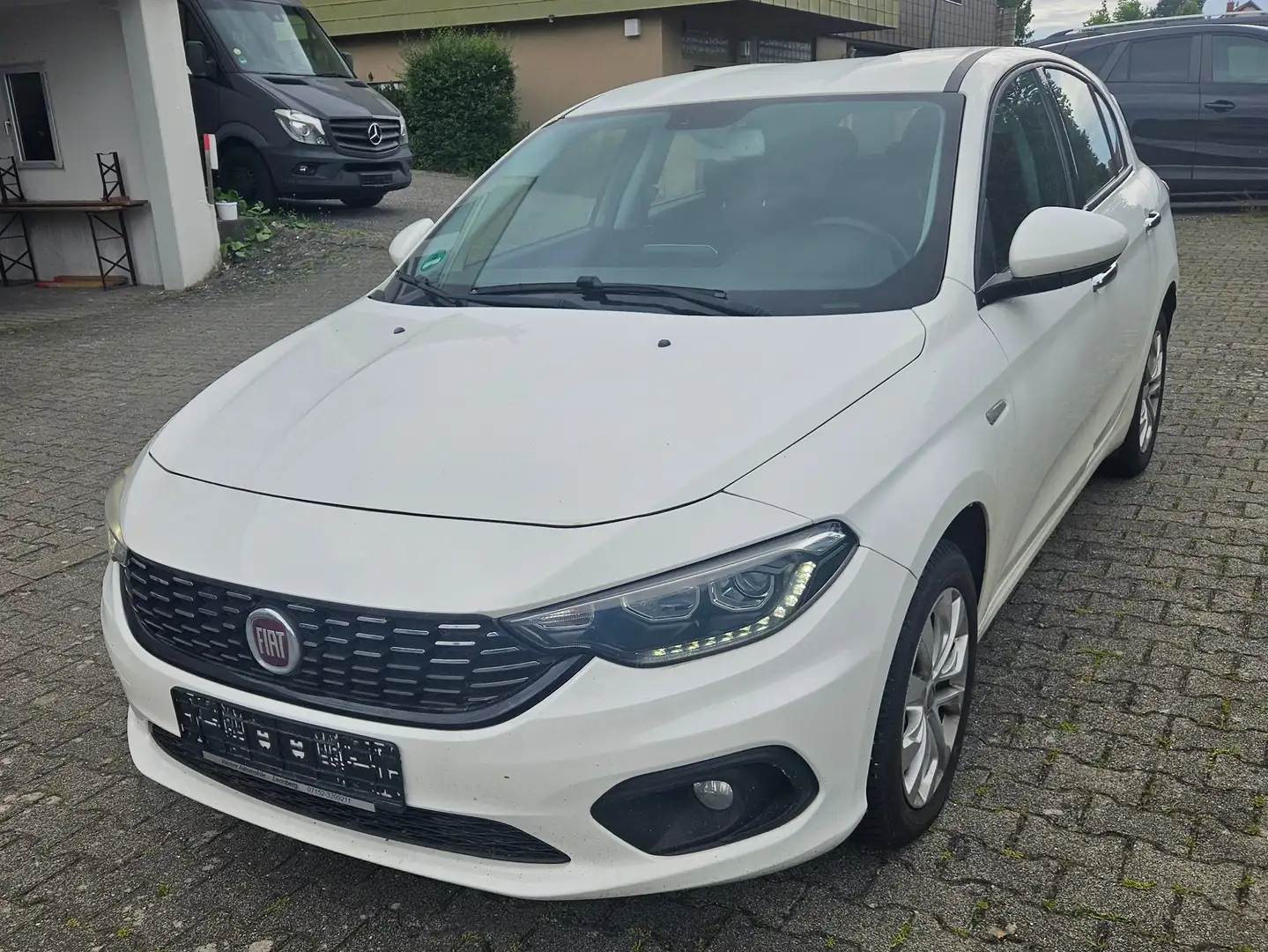 Fiat Tipo Tipo 1.6 MultiJet Lounge Bílá - 1