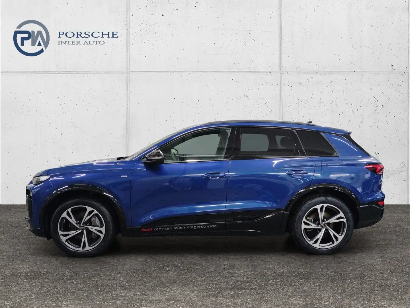 Audi Q6 e-tron performance Bleu - 2