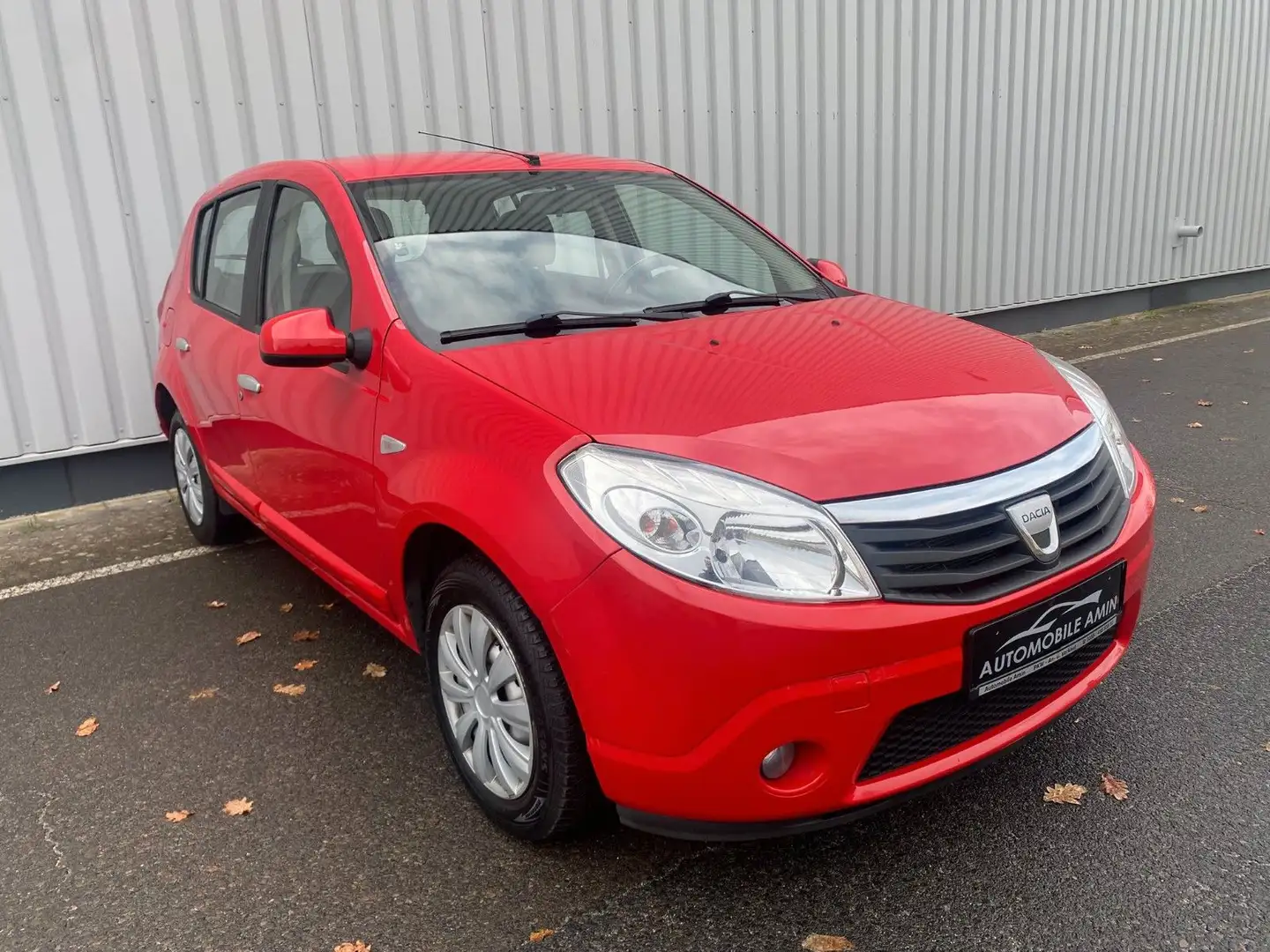 Dacia Sandero Klima AHK Zahnriemen+TÜV+Inspektion NEU Rot - 2