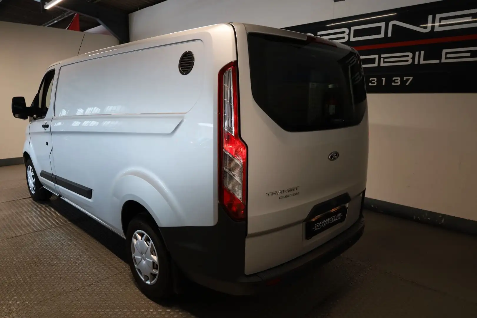 Ford Transit Custom Kasten 310 L2 Handwerkerausbau Silber - 2