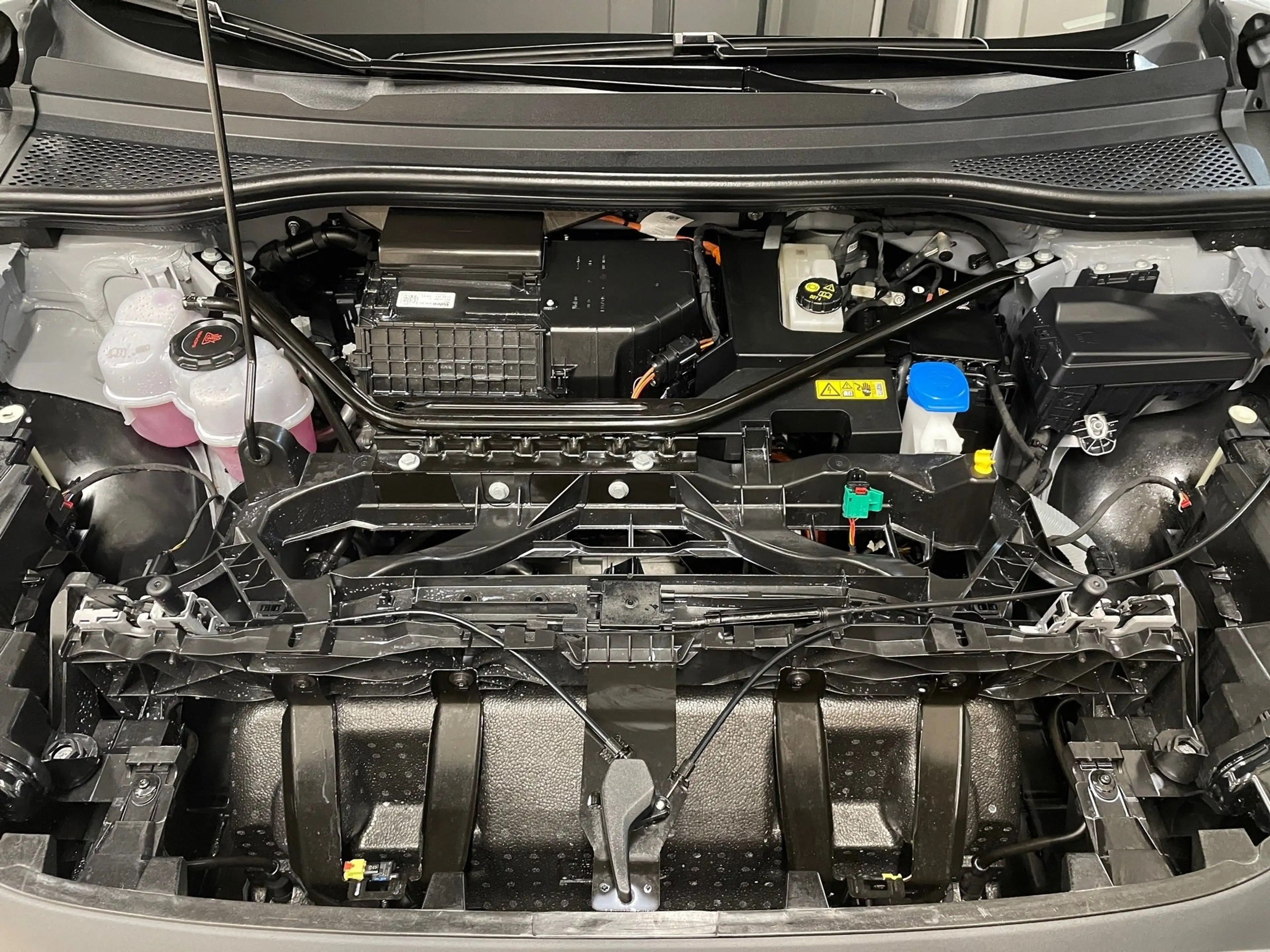 Audi Q4 e-tron 45 *LED*NAVI*PARKSENSOR*SITZHZG* — photo 9