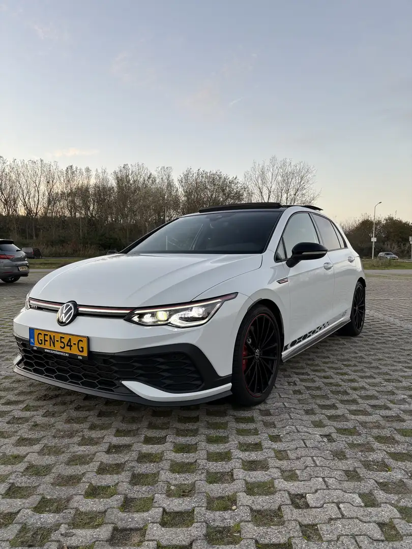 Volkswagen Golf VOLKSWAGEN GOLF GTI 45 JAHRE EDITIE PANO/AKRA/CAM Wit - 1