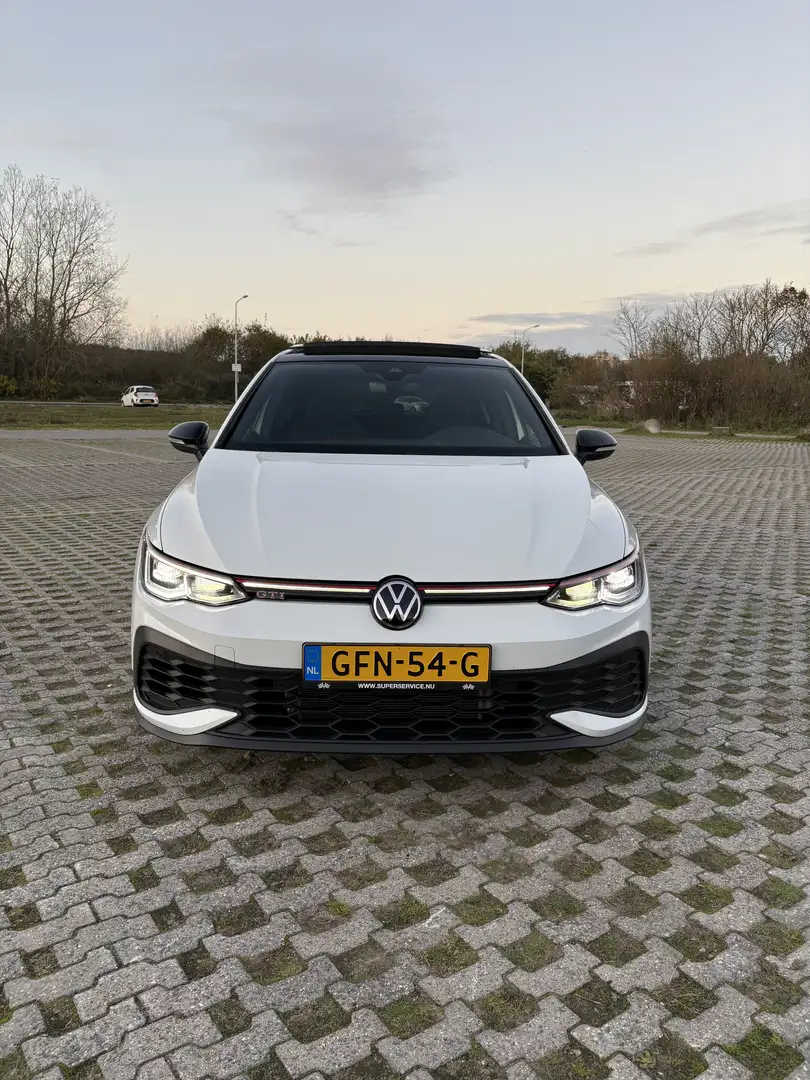 Volkswagen Golf VOLKSWAGEN GOLF GTI 45 JAHRE EDITIE PANO/AKRA/CAM Wit - 2
