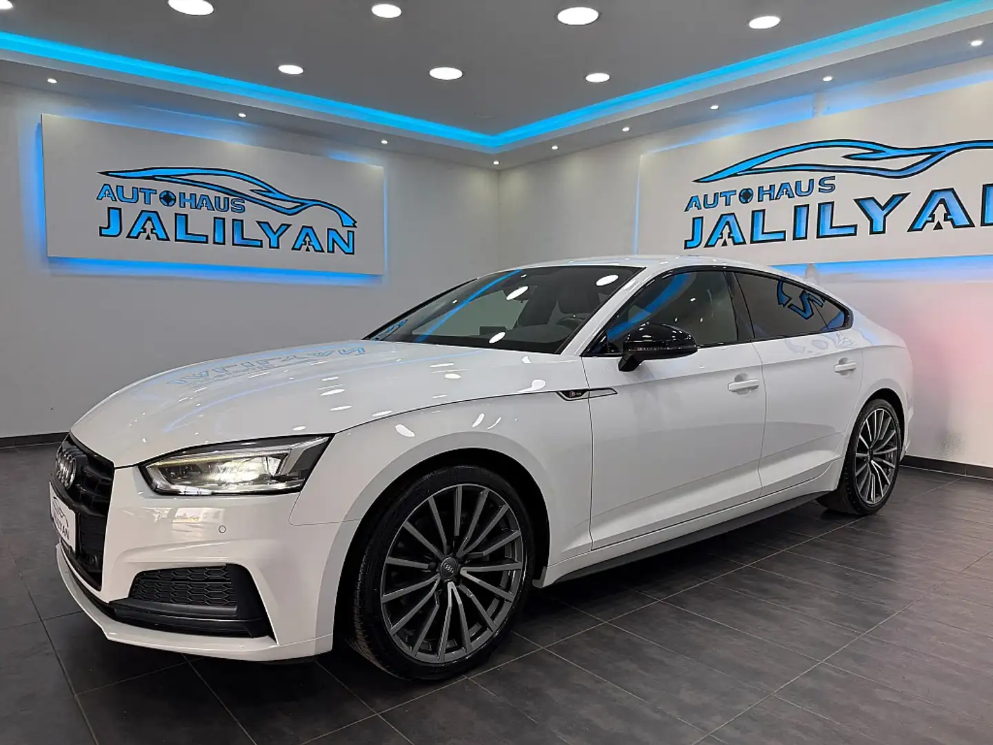 Audi A5 2,0 TDI 3XS-LINe, VIRTUAL, CAR PLAY, NAVI, LED+... Wit - 2