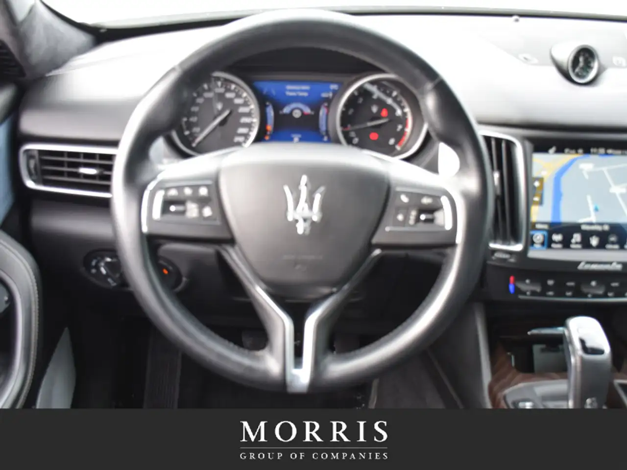 Maserati Levante снимка Maserati Levante