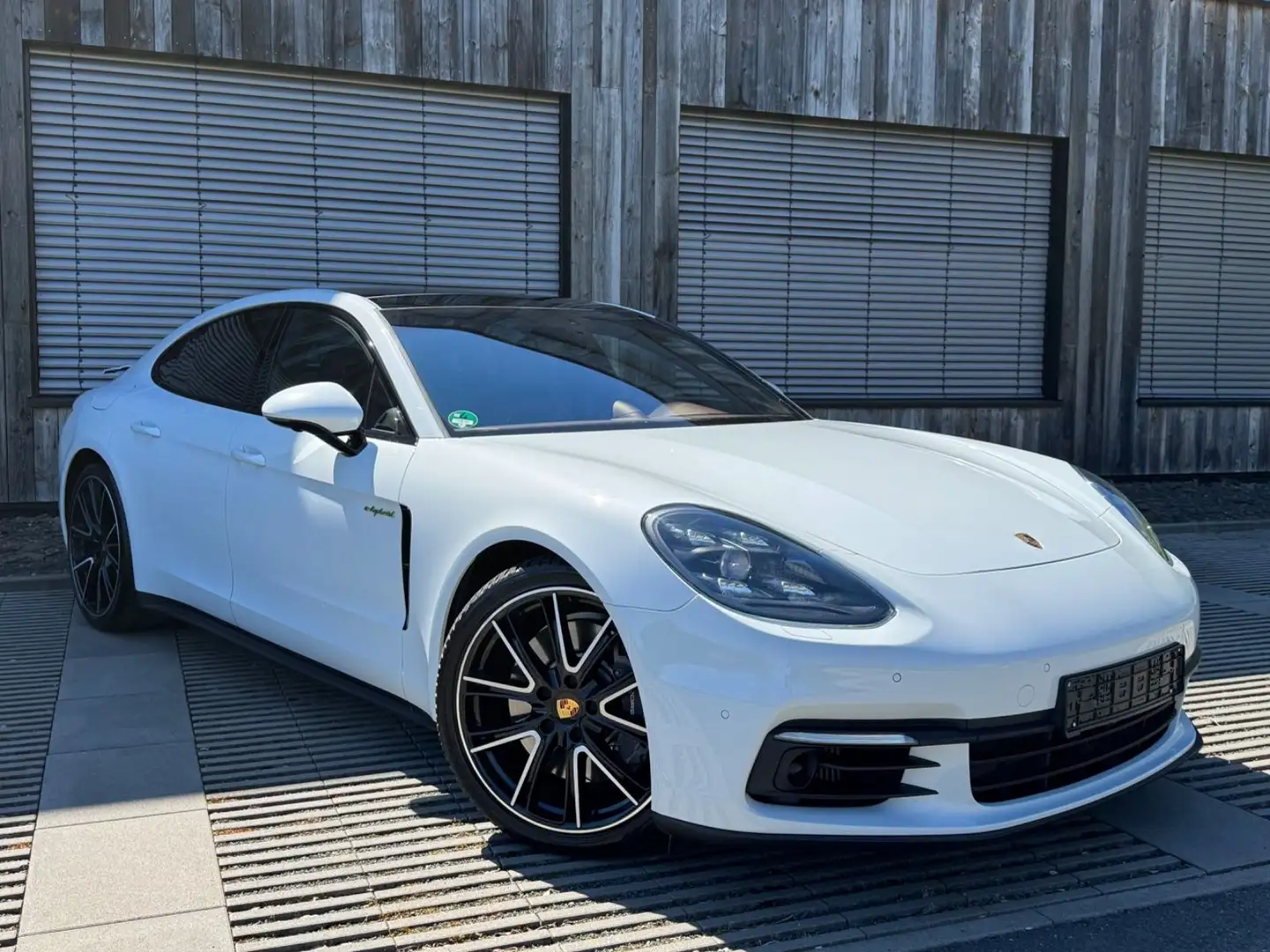 Porsche Panamera 4E-Hybrid*APPROVED*MATRIX*LUFT*BOSE*PAN Blanc - 1