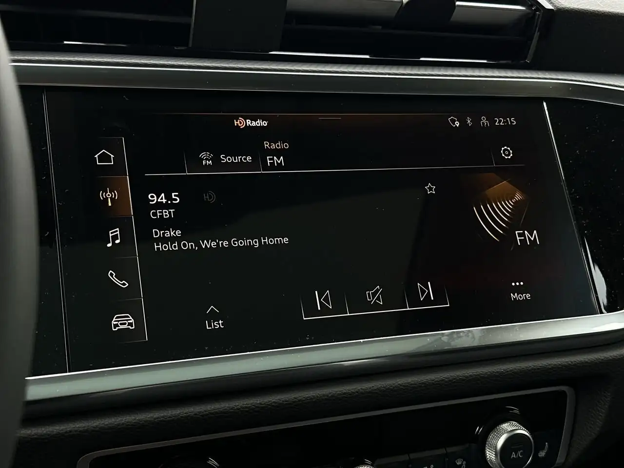 Audi Q3 снимка Audi Q3
