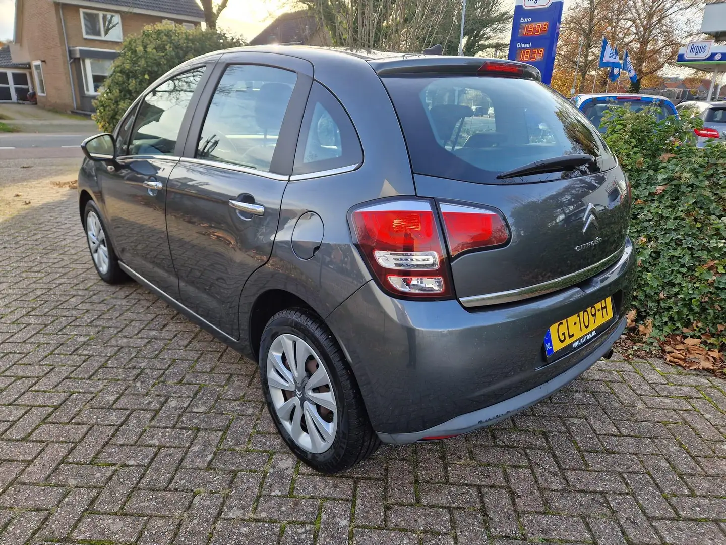 Citroen C3 1.0 PureTech Collection Grijs - 2