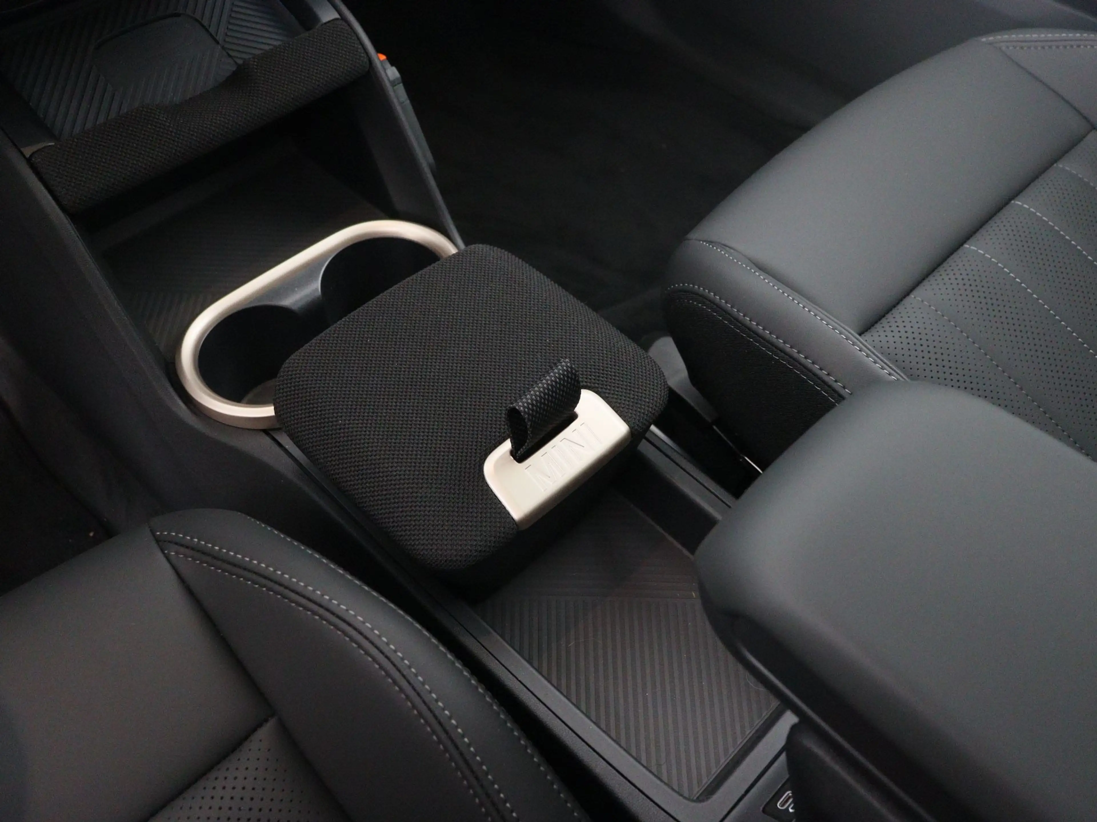MINI Countryman E John Cooper Works Pakket L — photo 11