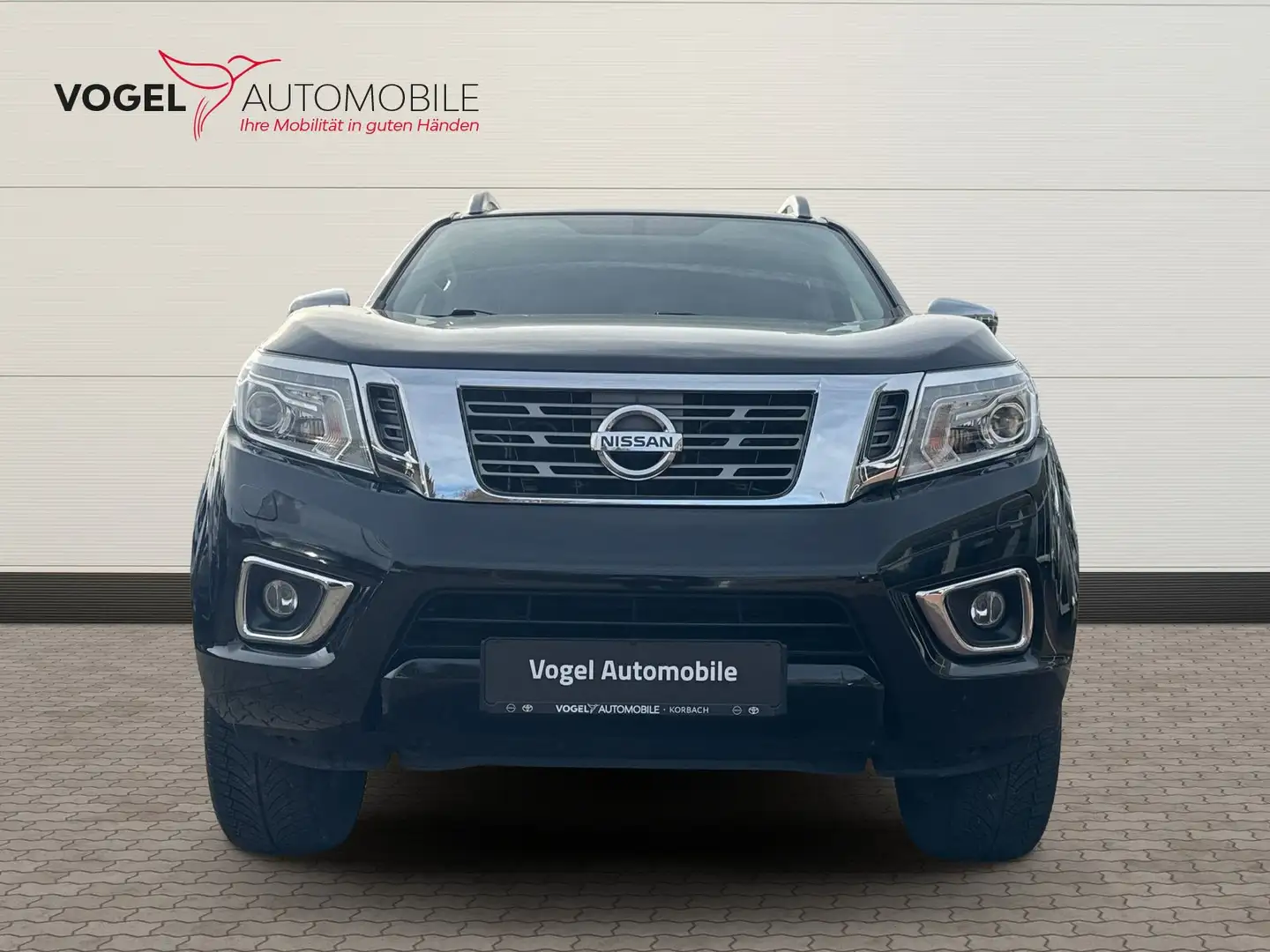 Nissan Navara 4x4 2.3 dCi Tekna Double Cab 4x4+Hardtop Noir - 2