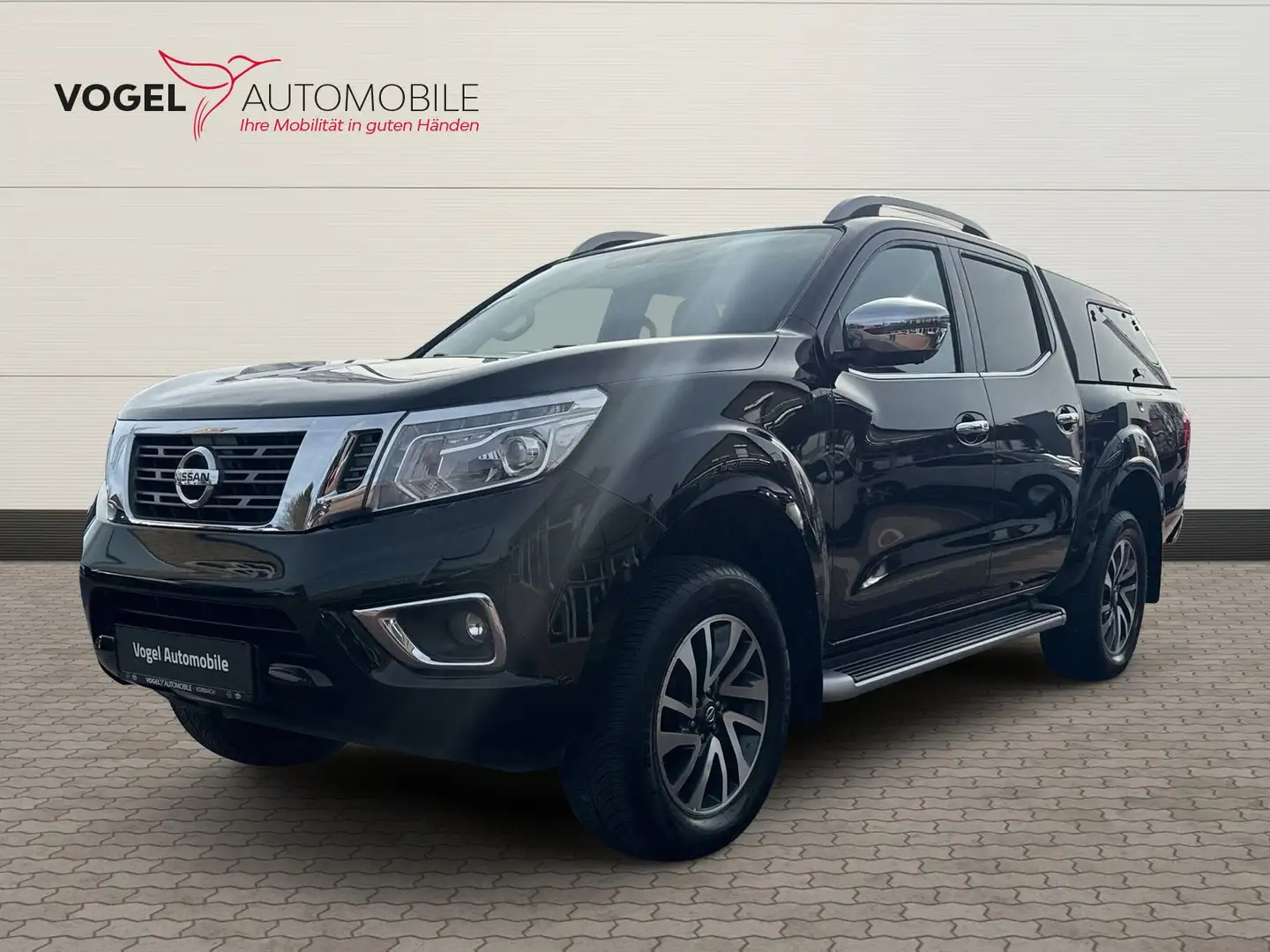 Nissan Navara 4x4 2.3 dCi Tekna Double Cab 4x4+Hardtop Noir - 1