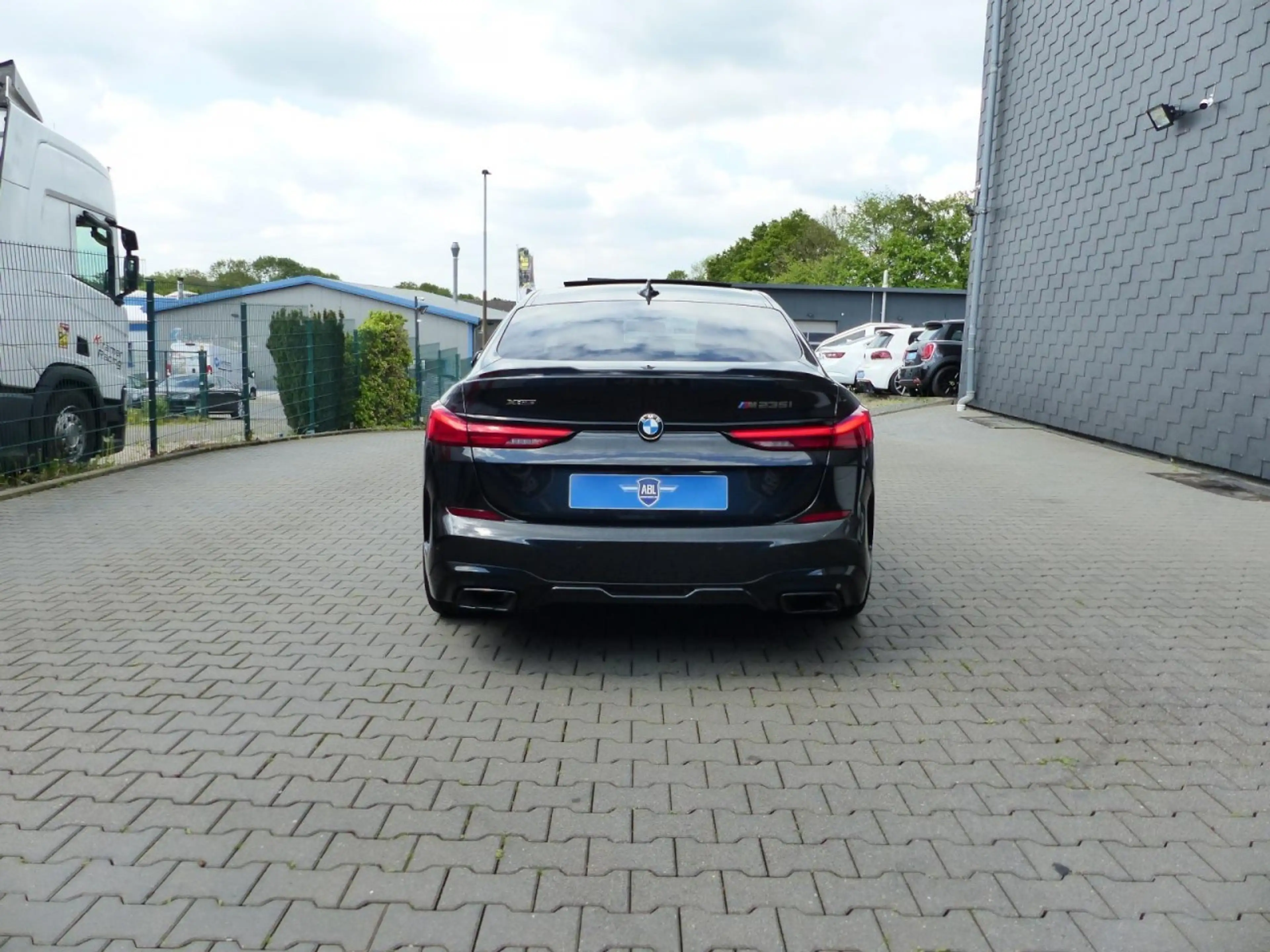 BMW M2 35i.GRAN.COUP.xDRIVE.NAV.LED.AUTO.PDC.KAMERA.PANO — photo 9