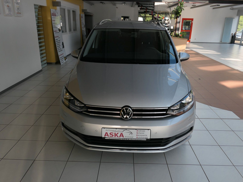 Volkswagen Touran Highline BMT/Start-Stopp — photo 4