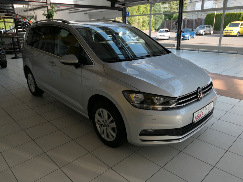 Volkswagen Touran Highline BMT/Start-Stopp — photo 3