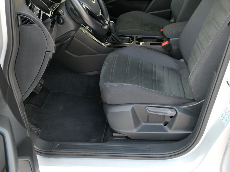 Volkswagen Touran Highline BMT/Start-Stopp — photo 11