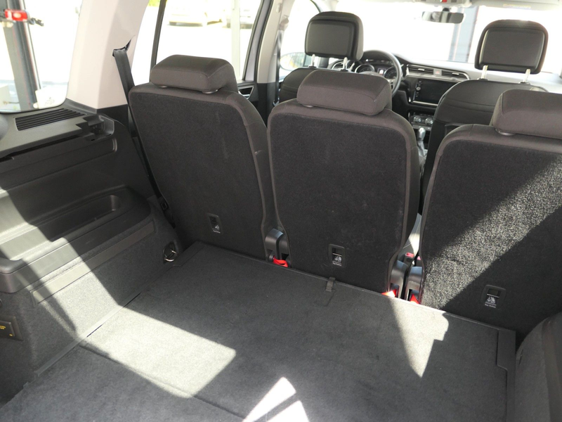 Volkswagen Touran Highline BMT/Start-Stopp — photo 37