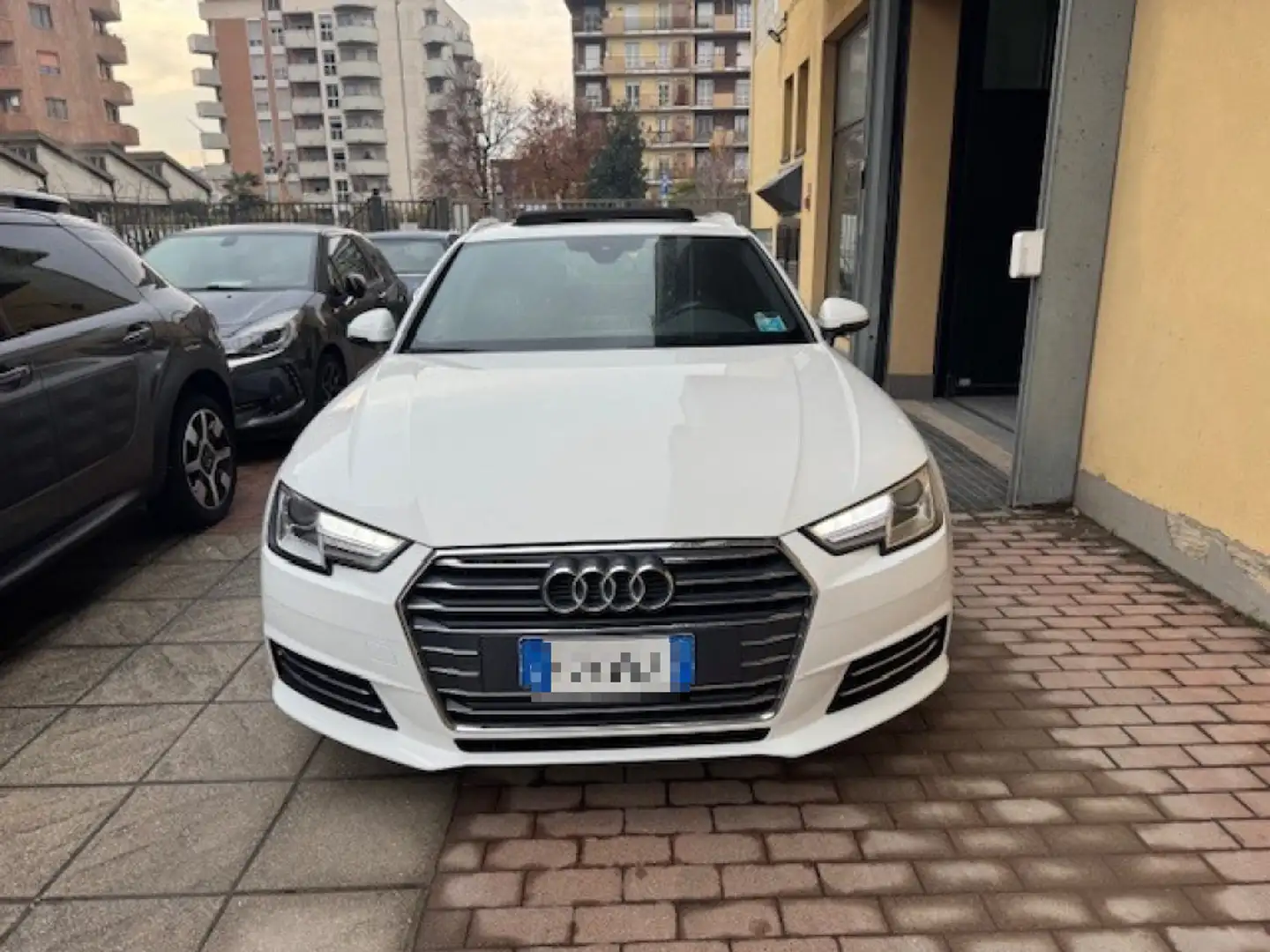 Audi A4 Avant 2.0 TDI 190 CVS-tronic S-Line  TETTO PANORAM Weiß - 2