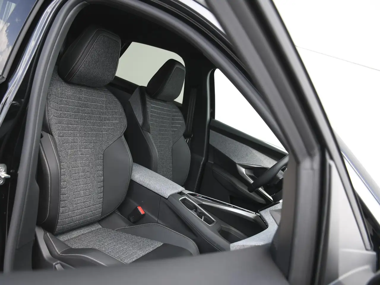 Peugeot 3008 2026 — фото 10