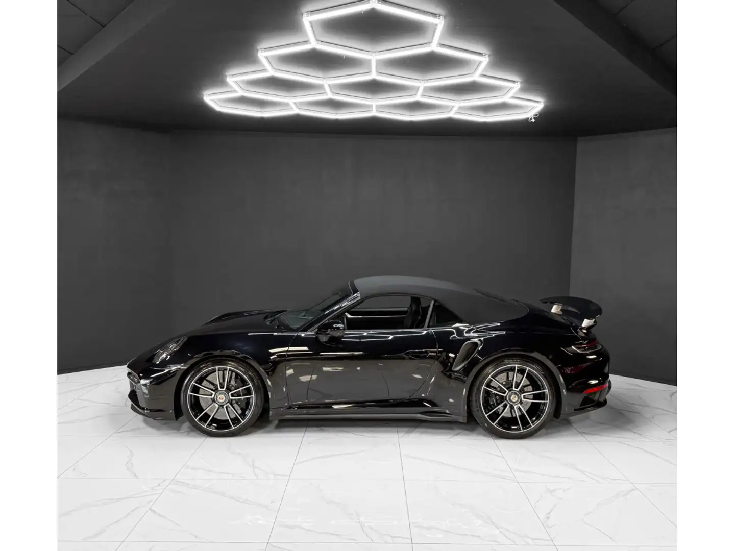 Porsche 992 Turbo S - PPF front Noir - 2