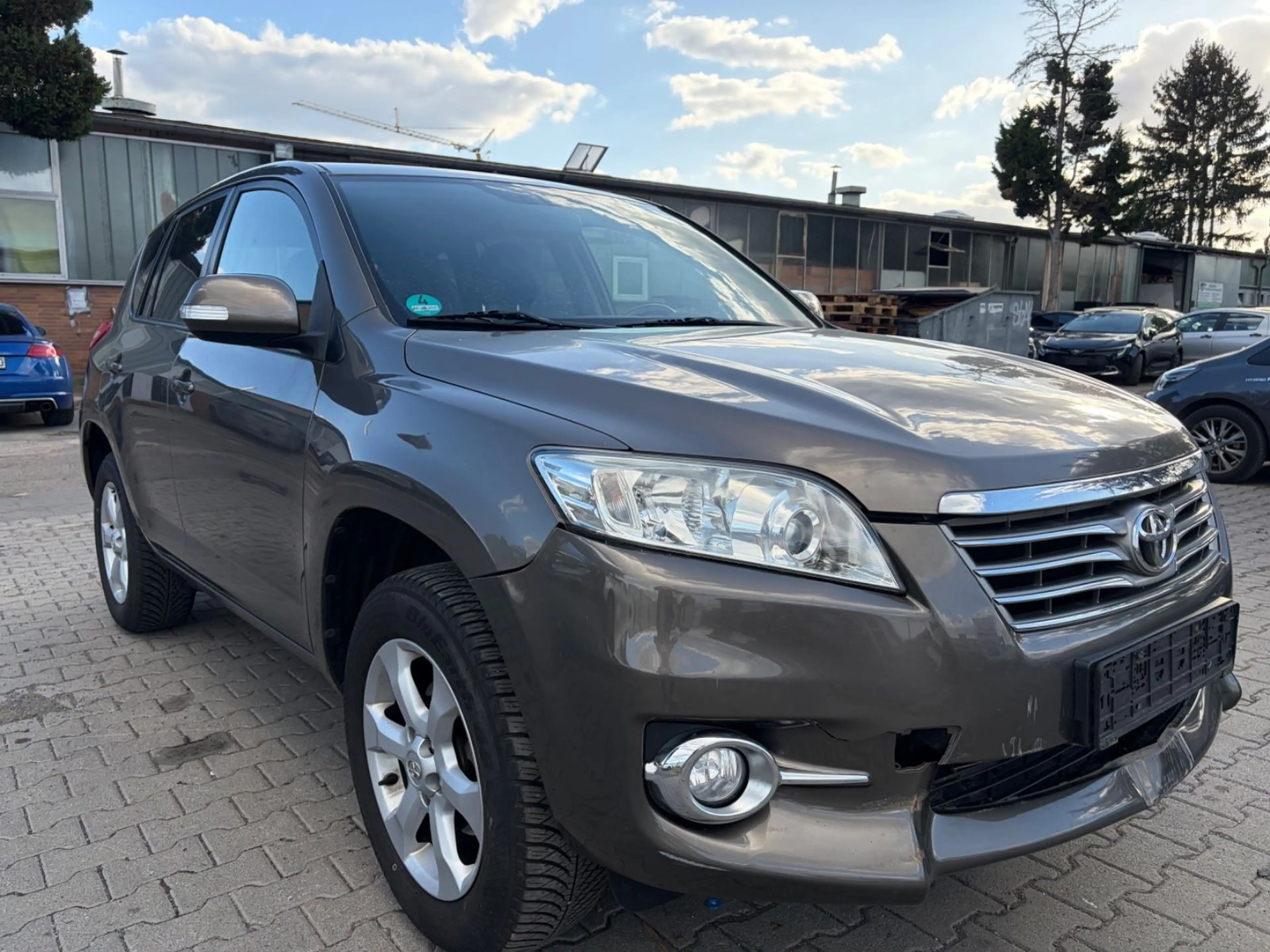 Toyota RAV 4 2,0-l-Valvematic 4x4 Multidrive S LEDER/NA — photo 11