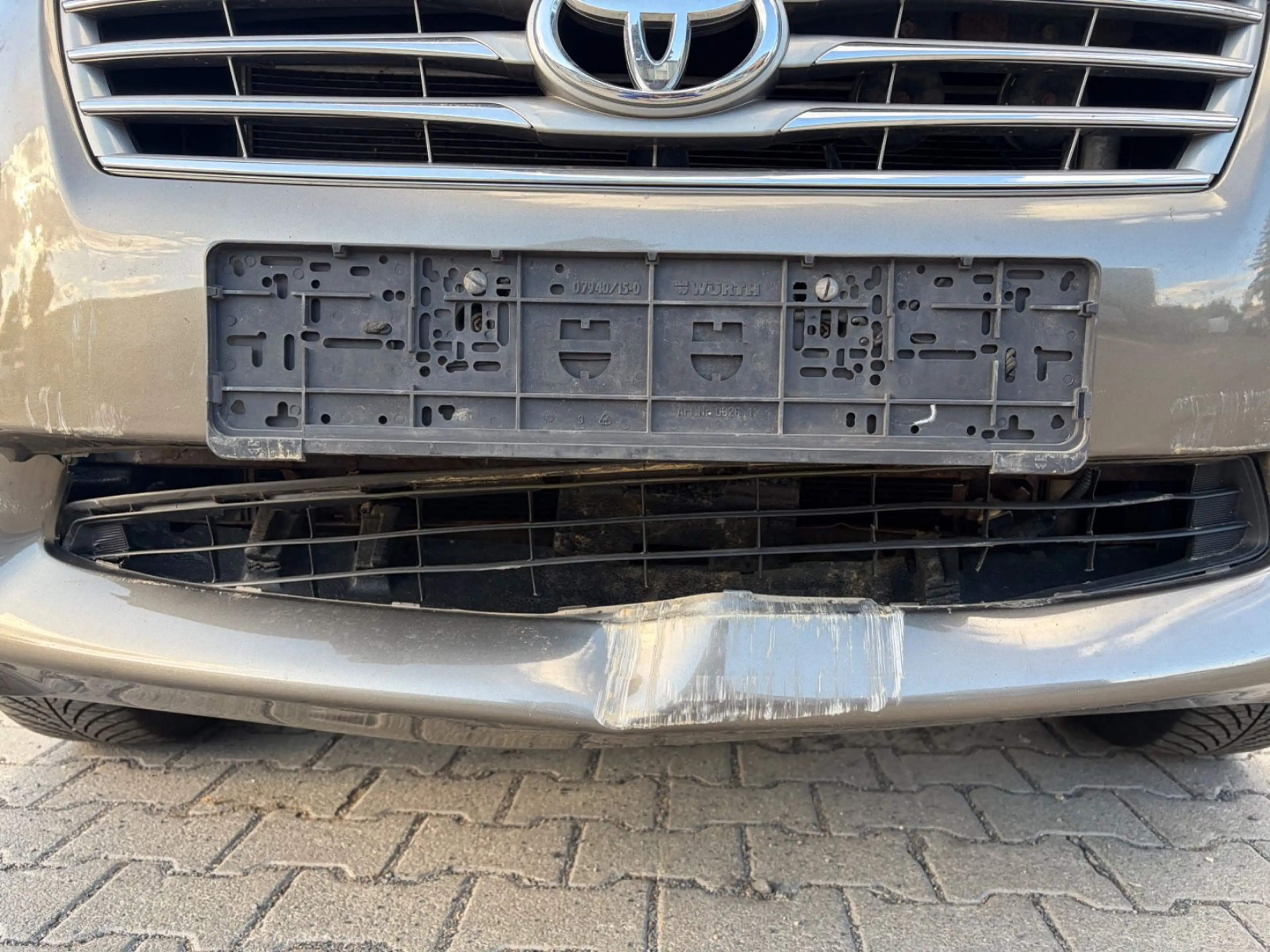 Toyota RAV 4 2,0-l-Valvematic 4x4 Multidrive S LEDER/NA — photo 5