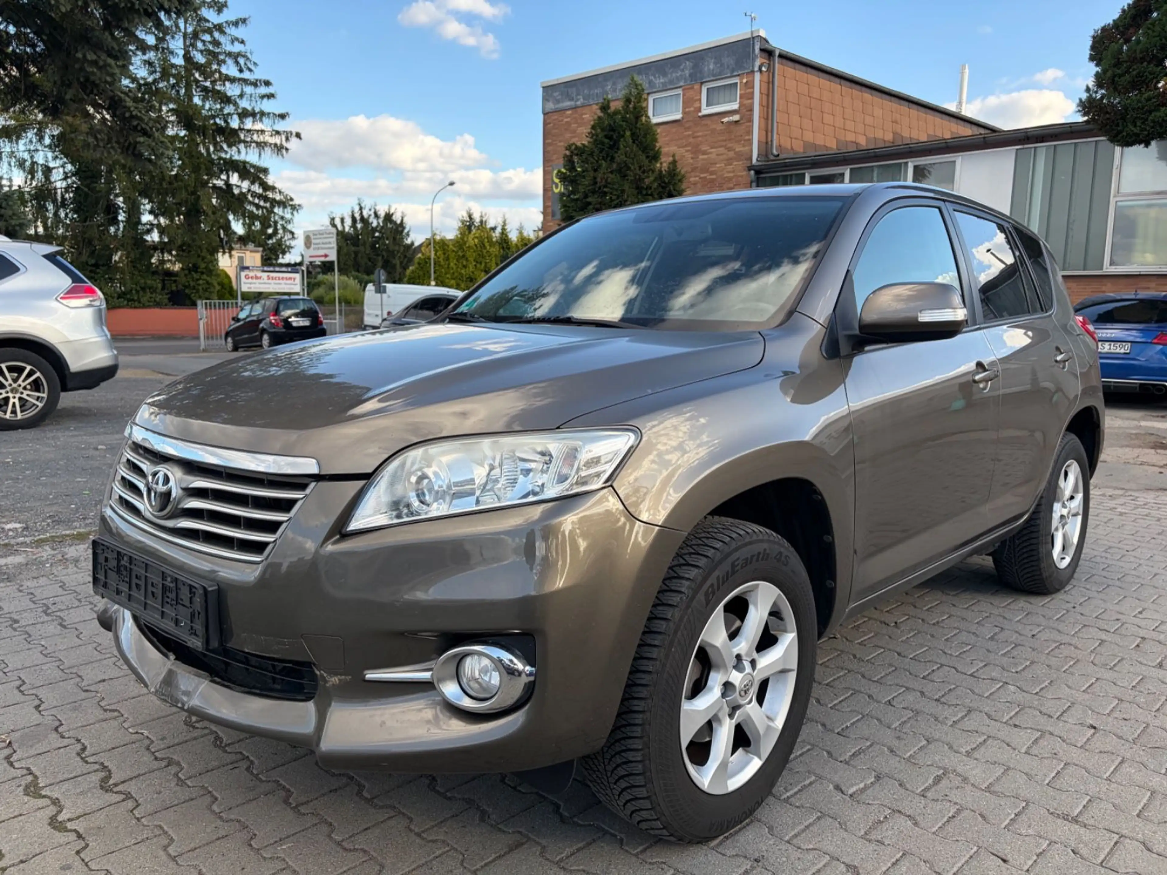 Toyota RAV 4 2,0-l-Valvematic 4x4 Multidrive S LEDER/NA — photo 10