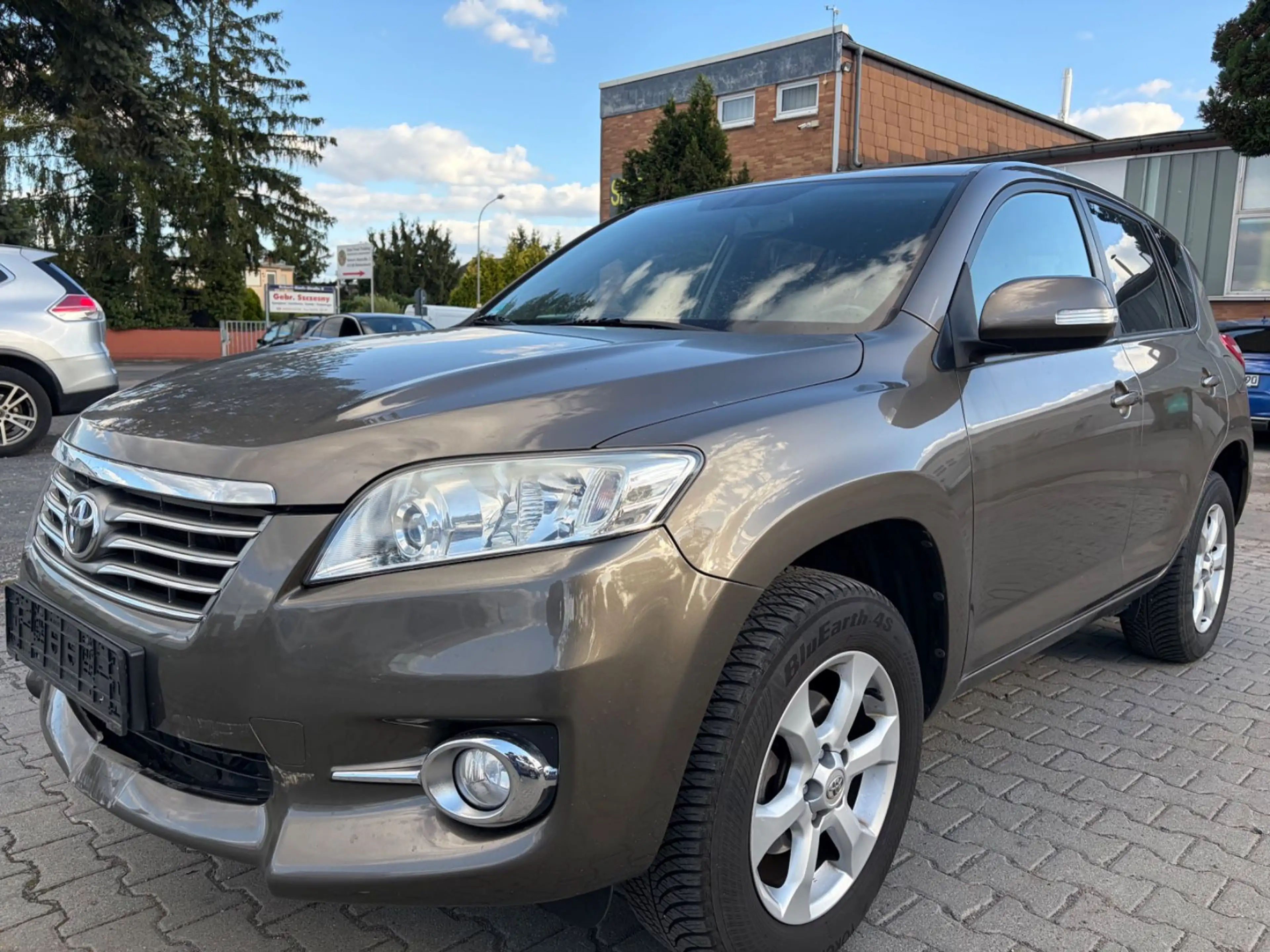 Toyota RAV 4 2,0-l-Valvematic 4x4 Multidrive S LEDER/NA — photo 9