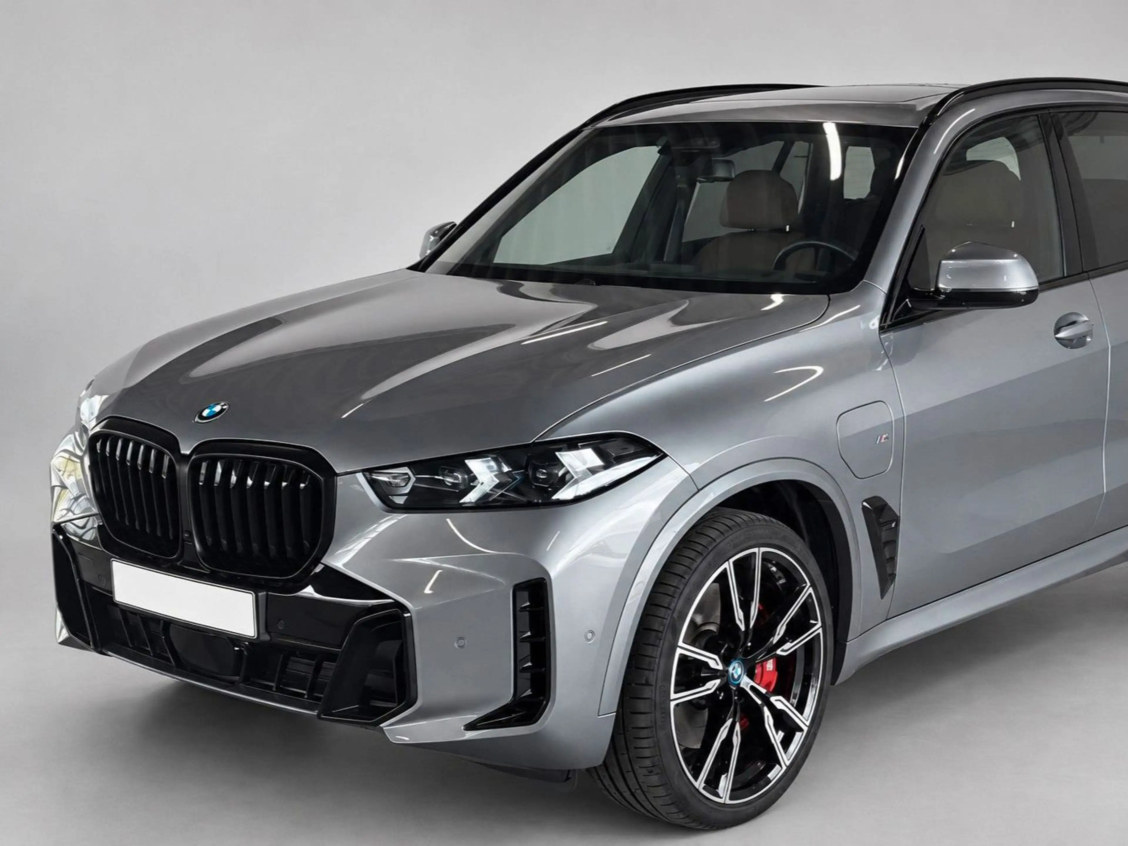 BMW X5 50e xDrive M Sport*AHK*Pano*Merino*22" — photo 2