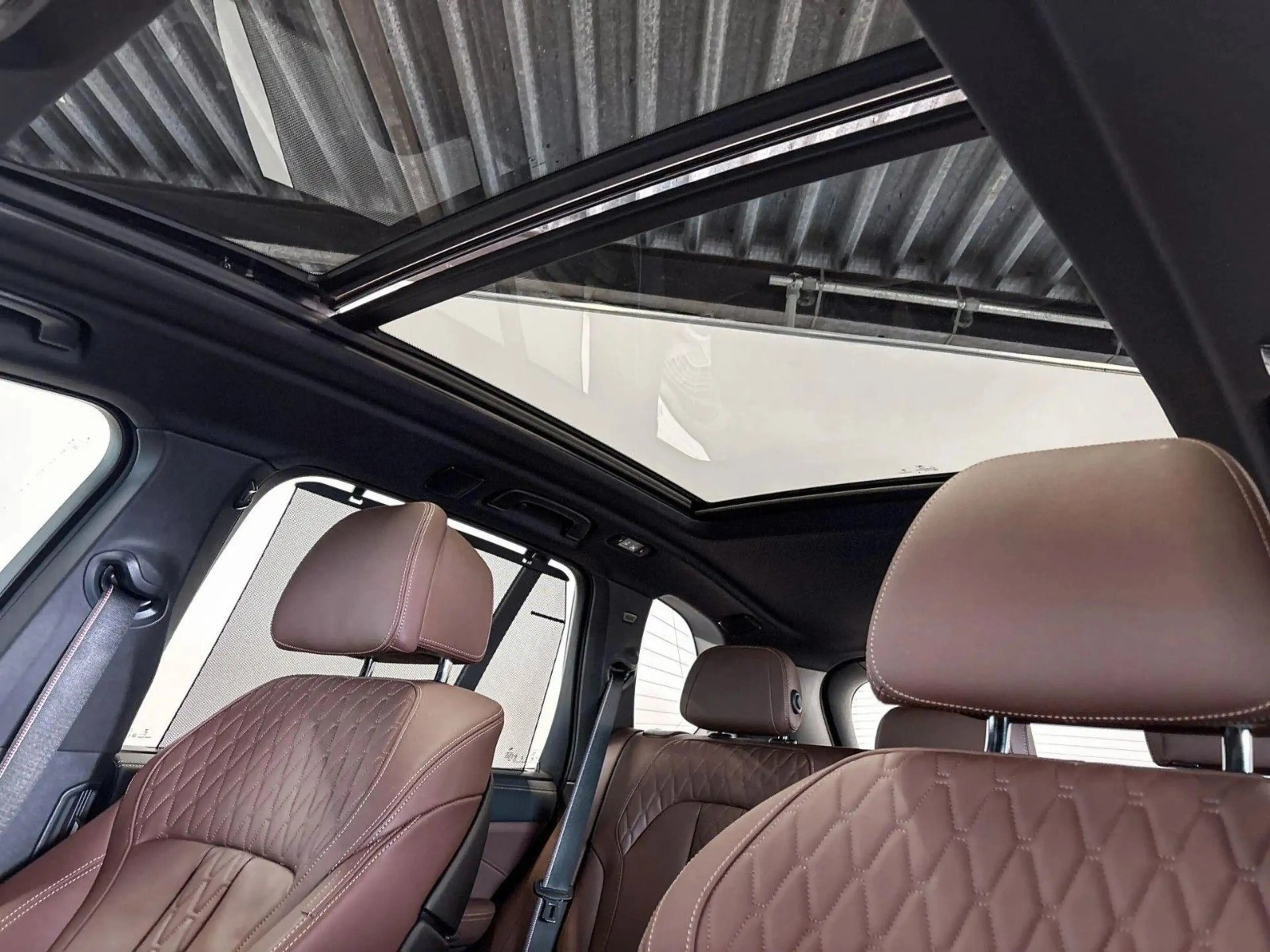 BMW X5 50e xDrive M Sport*AHK*Pano*Merino*22" — photo 12