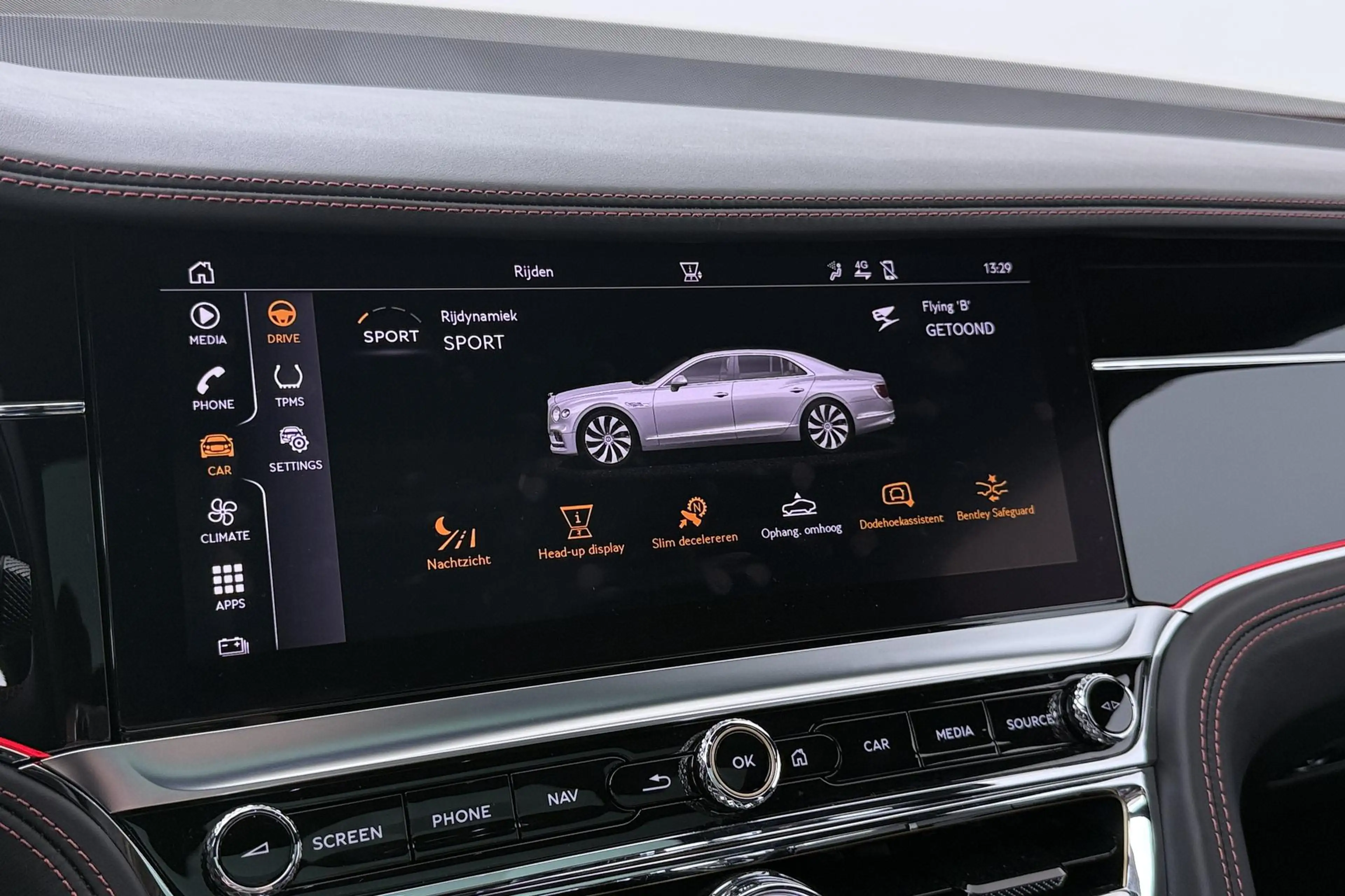 Bentley Flying Spur 2.9 V6 Hybrid Azure | Rotating Display | Black Pac — photo 13