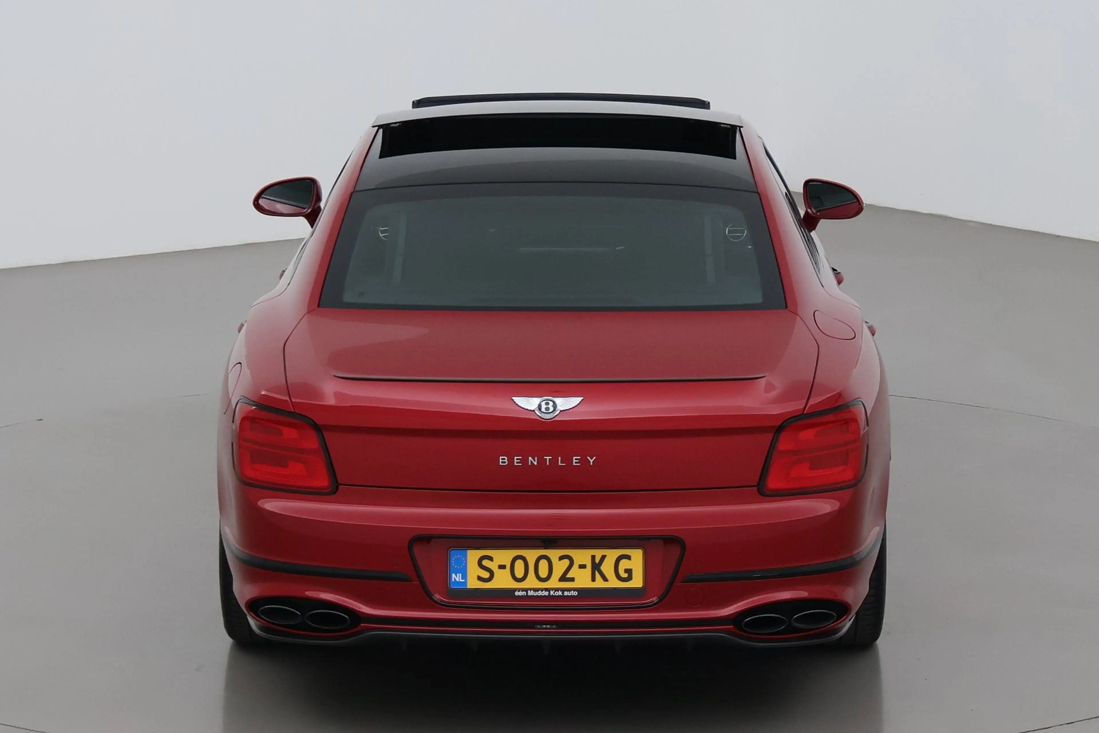 Bentley Flying Spur 2.9 V6 Hybrid Azure | Rotating Display | Black Pac — photo 9