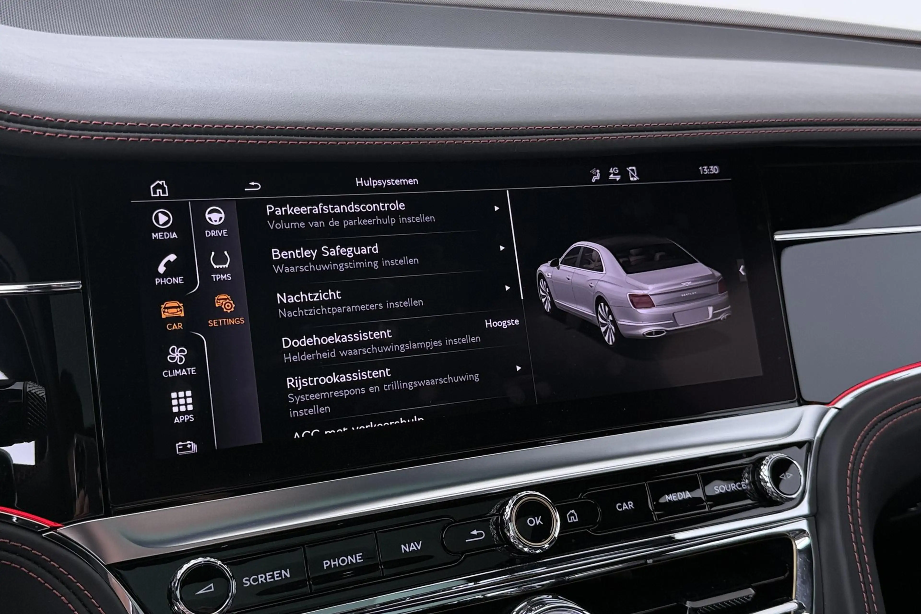 Bentley Flying Spur 2.9 V6 Hybrid Azure | Rotating Display | Black Pac — photo 27