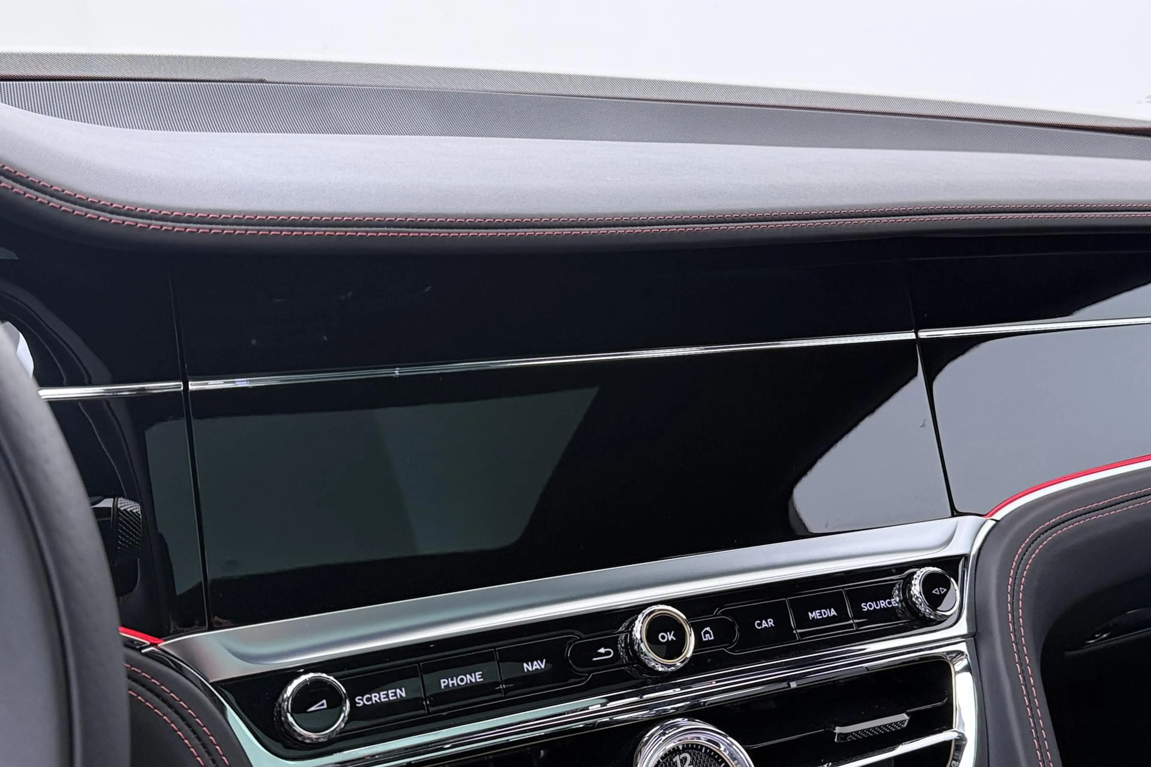 Bentley Flying Spur 2.9 V6 Hybrid Azure | Rotating Display | Black Pac — photo 30