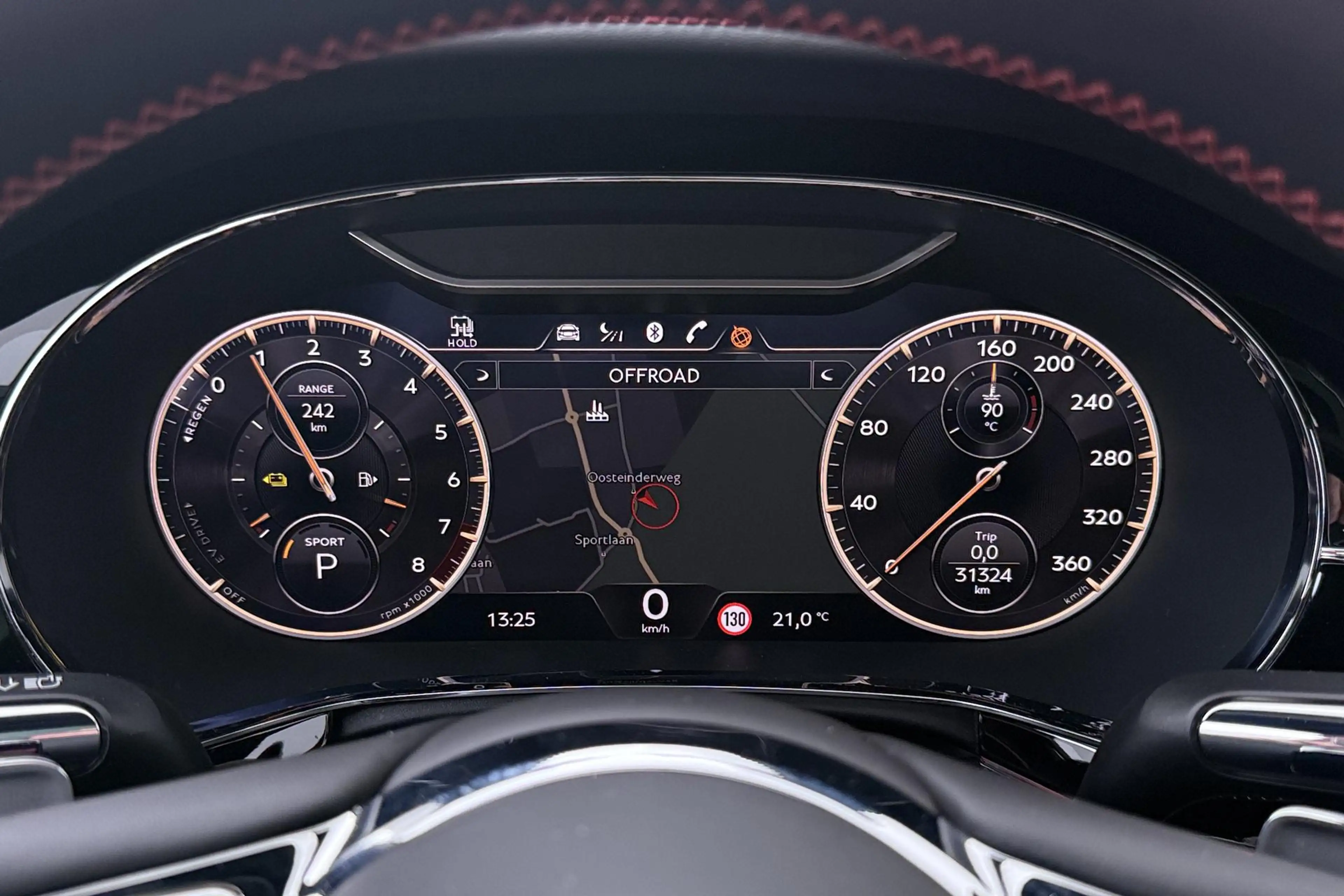Bentley Flying Spur 2.9 V6 Hybrid Azure | Rotating Display | Black Pac — photo 19