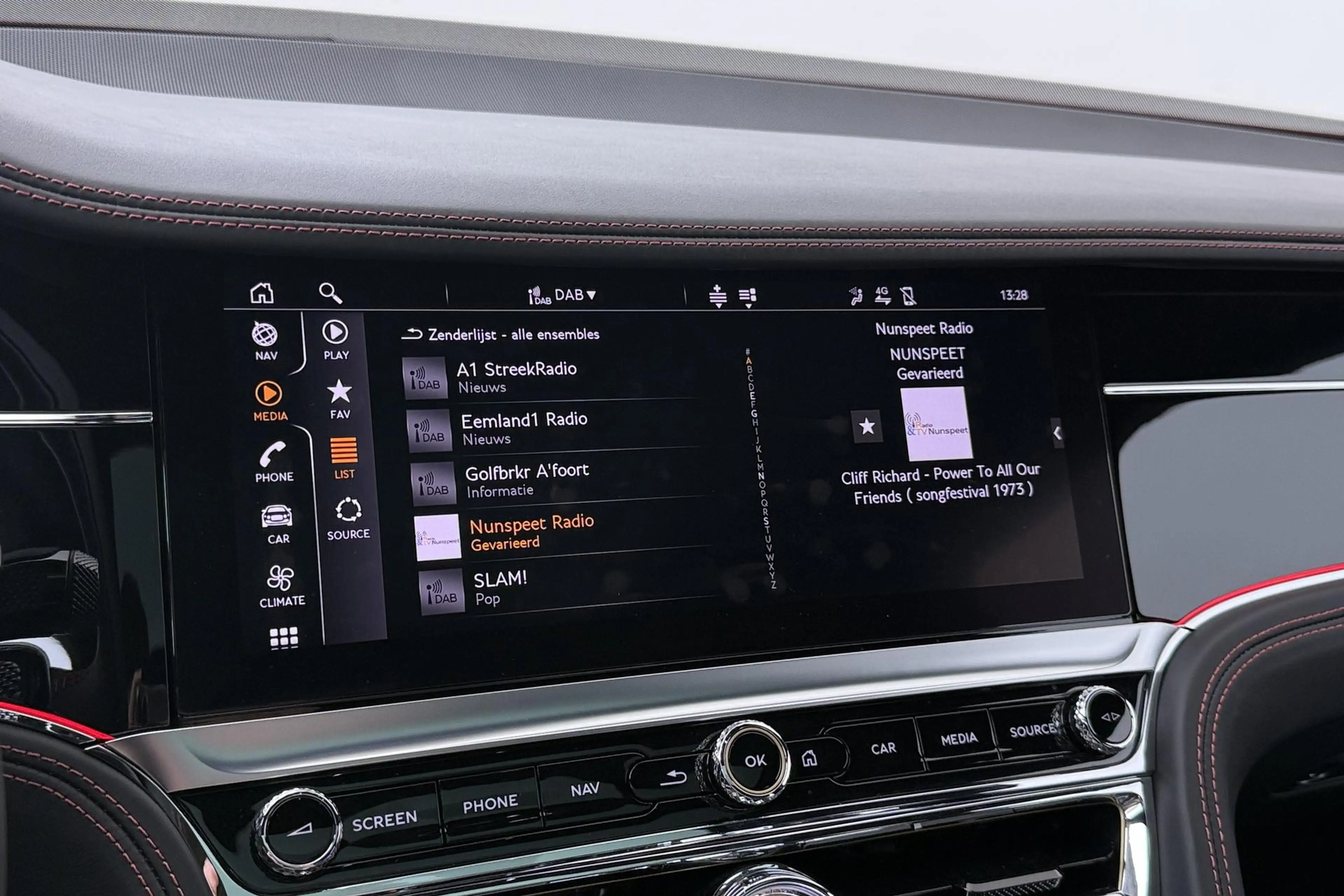 Bentley Flying Spur 2.9 V6 Hybrid Azure | Rotating Display | Black Pac — photo 22