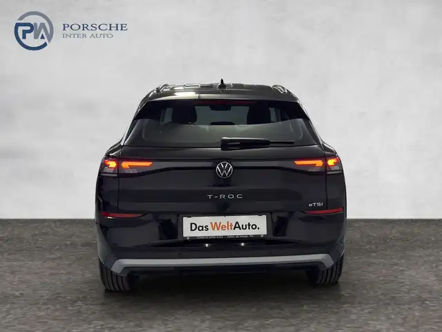 Volkswagen T-Roc view 5