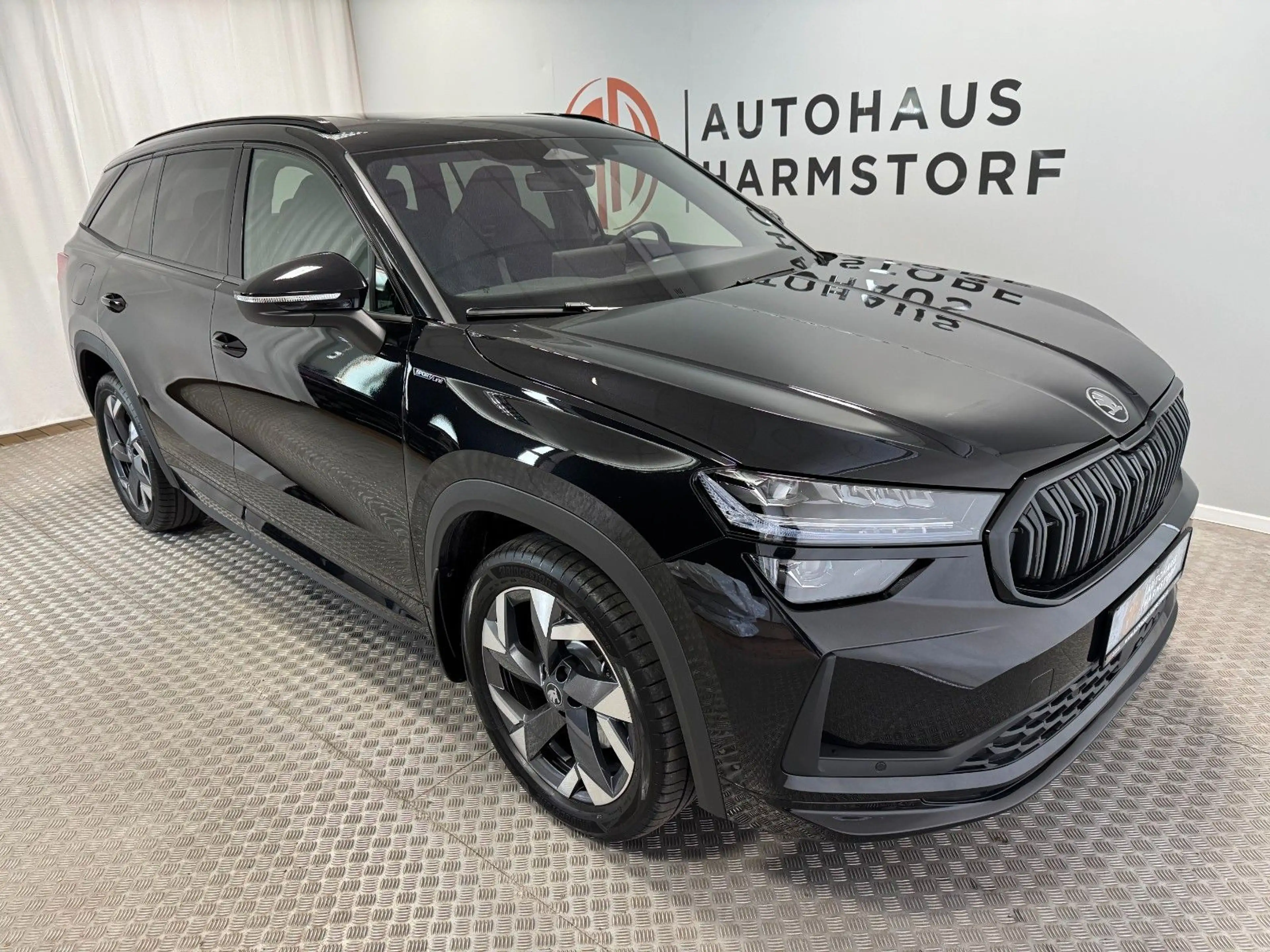 Skoda Kodiaq 1.5 TSI Sportline AHK*Pano*Matrix*7-Sitze — photo 8