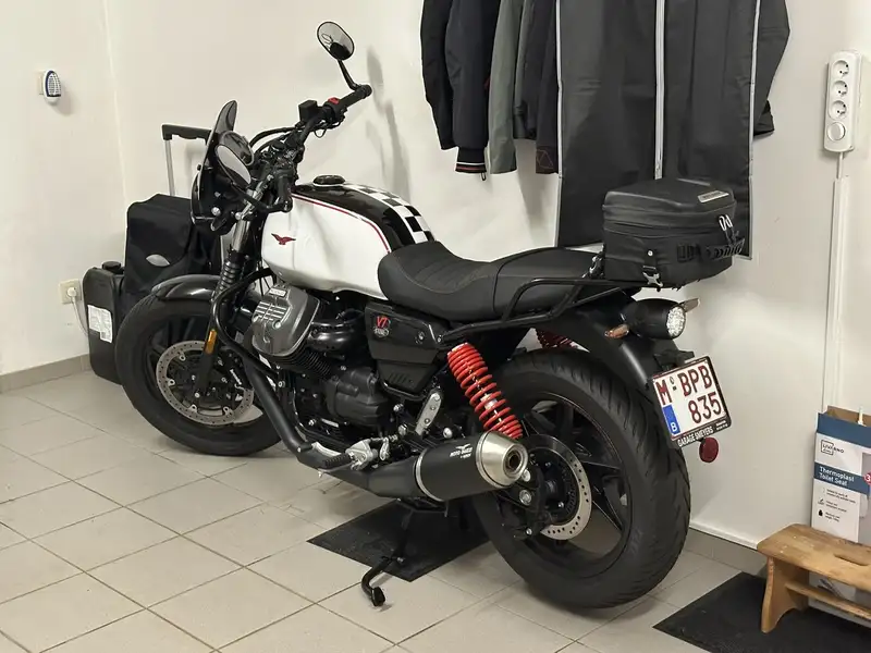 Moto Guzzi V 7 - foto 6