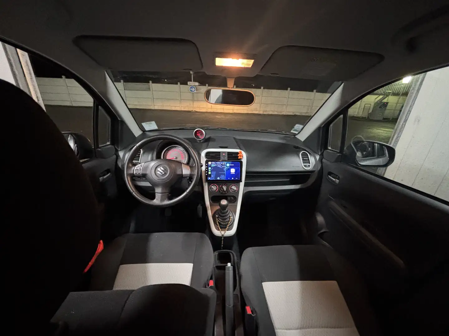 Suzuki Splash 1.0 GL PACK Gris - 2