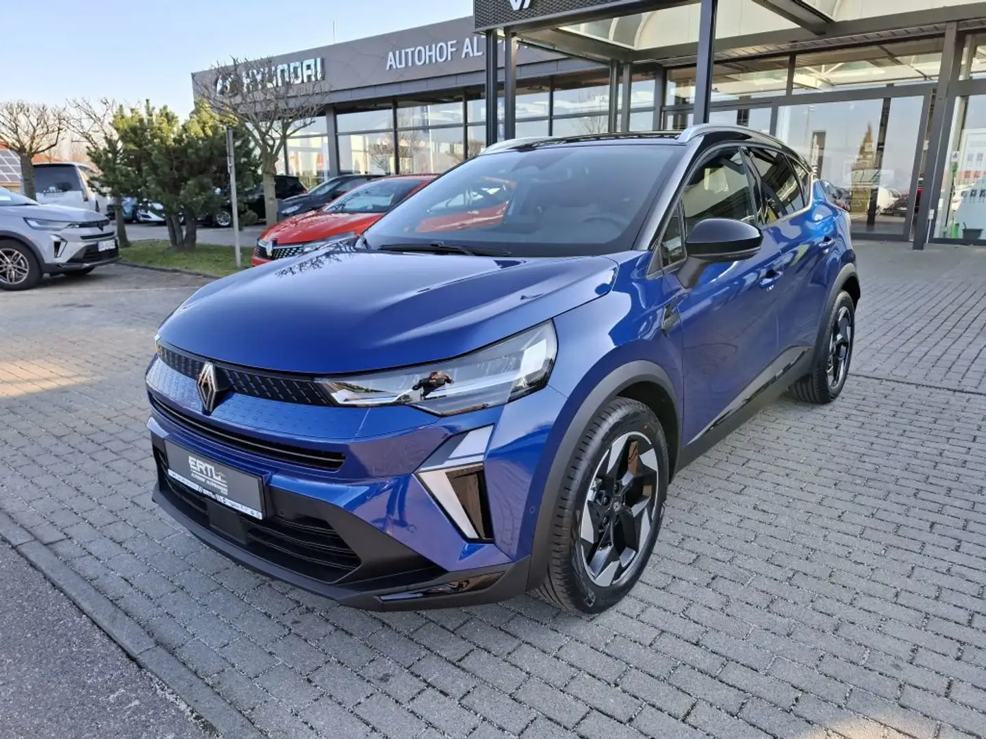 Renault Captur Techno Mild Hybrid 140 Blau - 1