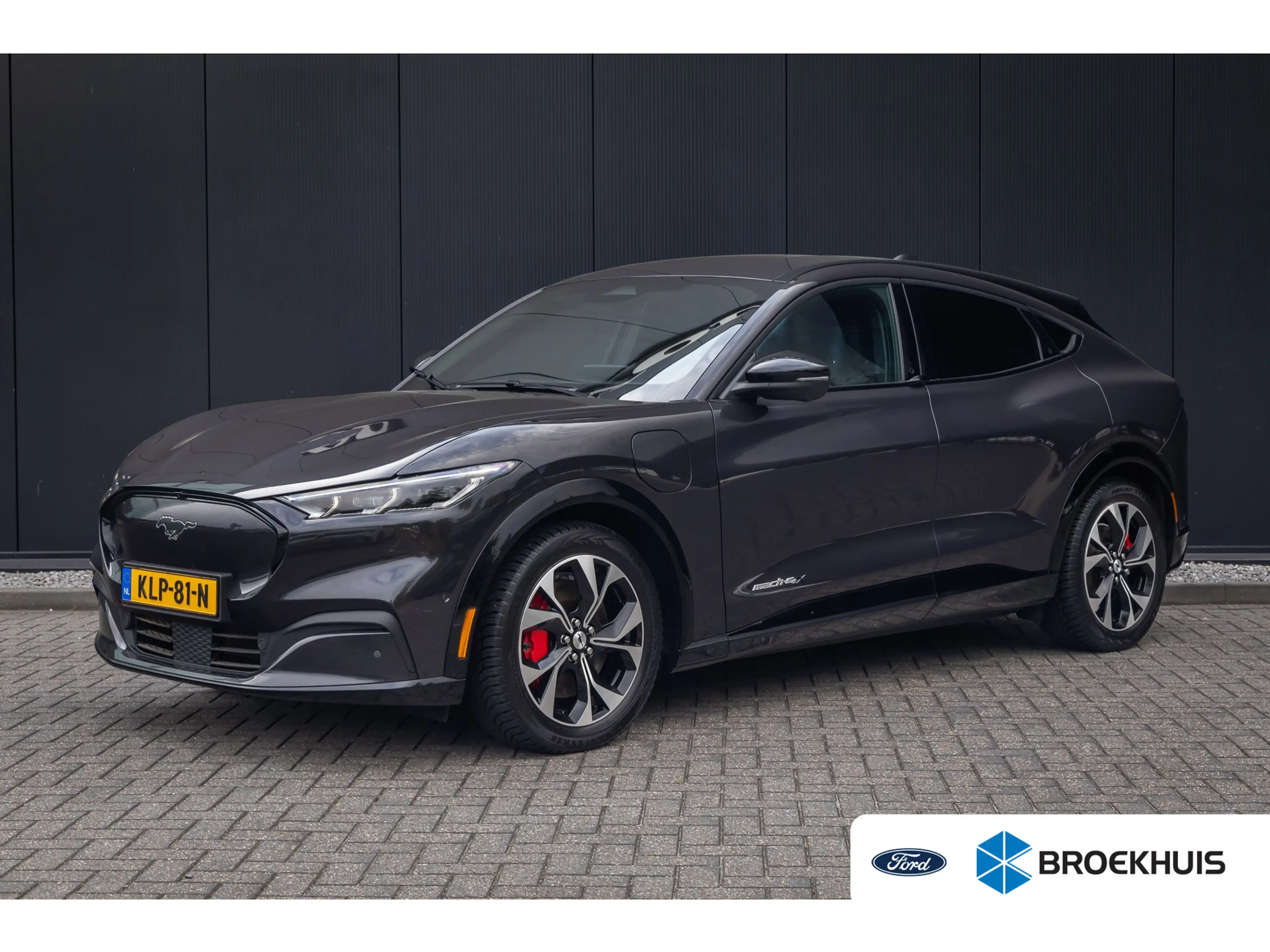 Ford Mustang Mach-E Extended First Edition AWD 98 kWh | Leder | Adapti