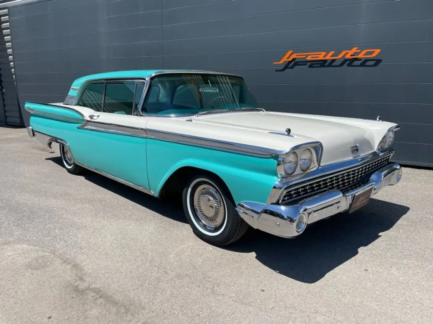 Ford Fairlane GALAXIE CLUB VICTORIA V8 5.4 L Biały - 1