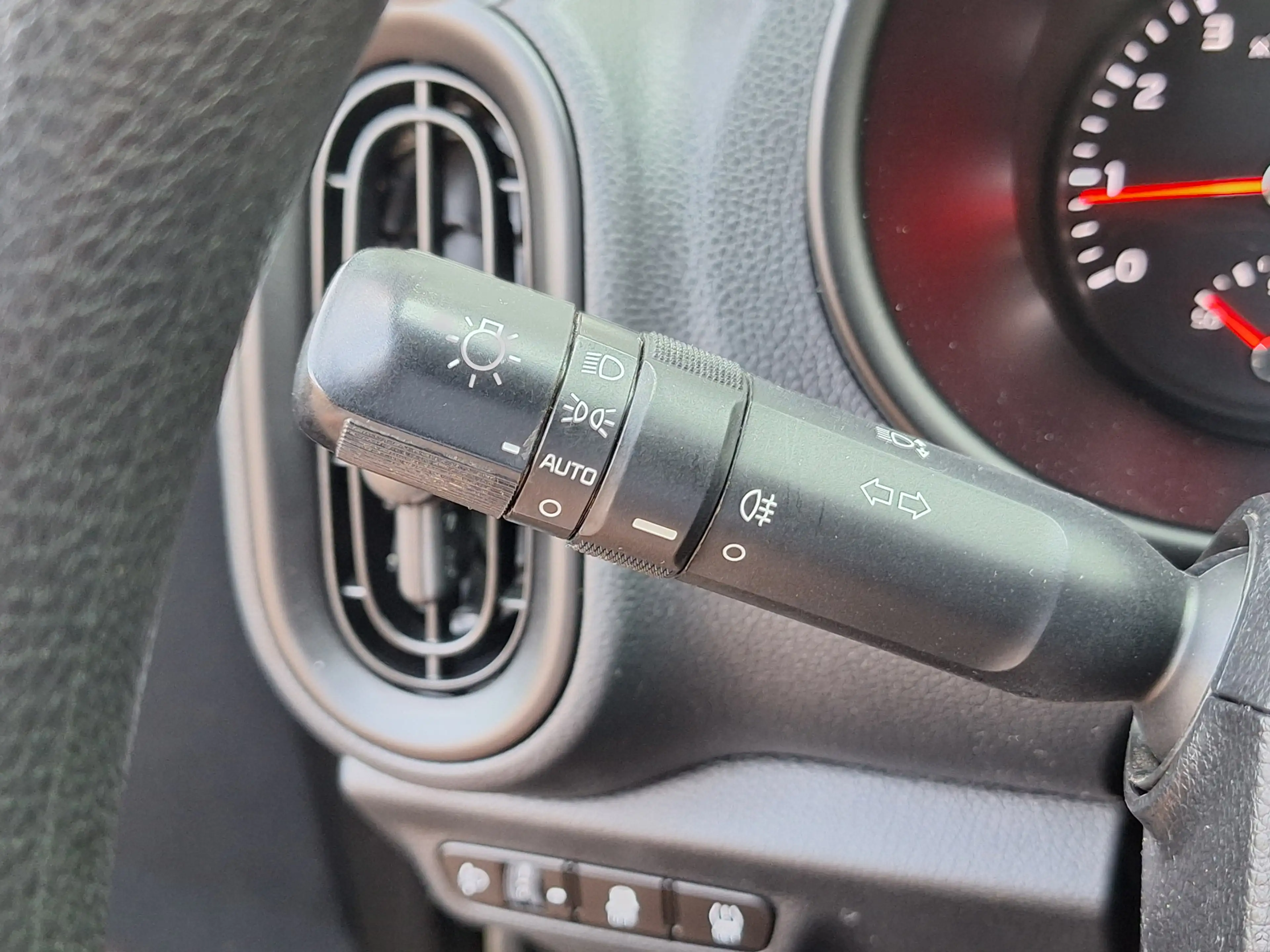 Kia Picanto 1.0 CVVT EconomyPlusLine 5Drs /Airco/1e Eig/Blueto — photo 27