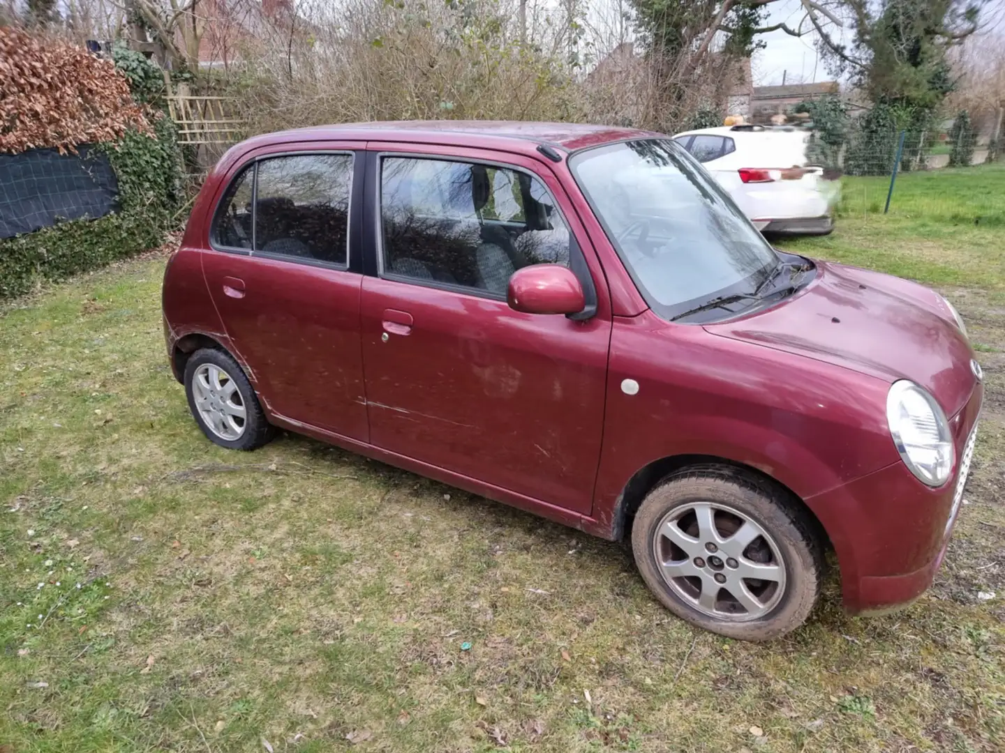 Daihatsu Trevis Piros - 2