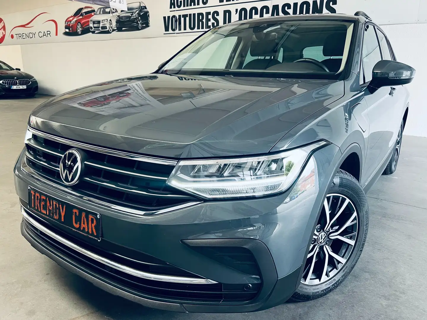 Volkswagen Tiguan eHybrid 1.4 DSG (180 kW)+TVA+CARNET+GARANTIE Gris - 1